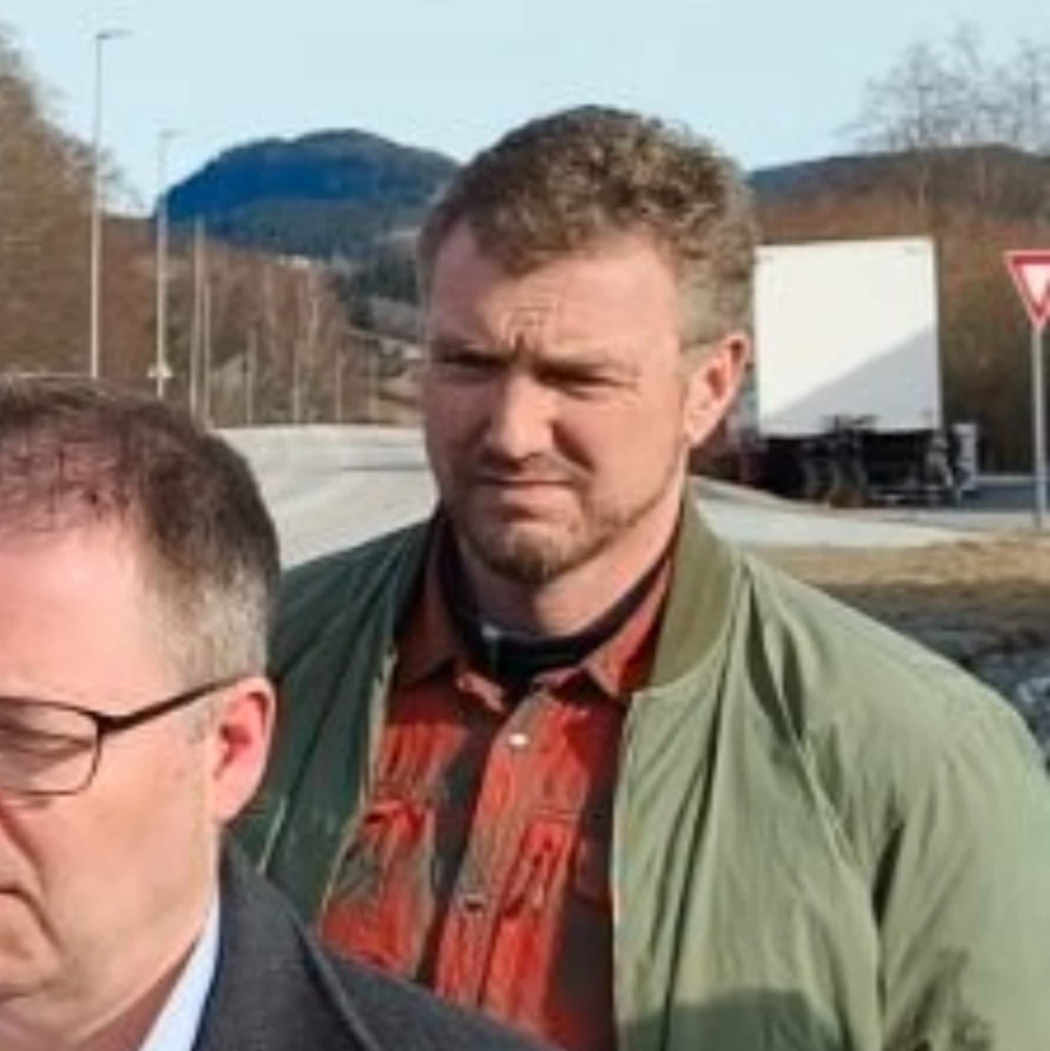 Intervju med fylkesordfører Tomas Iver Hallem