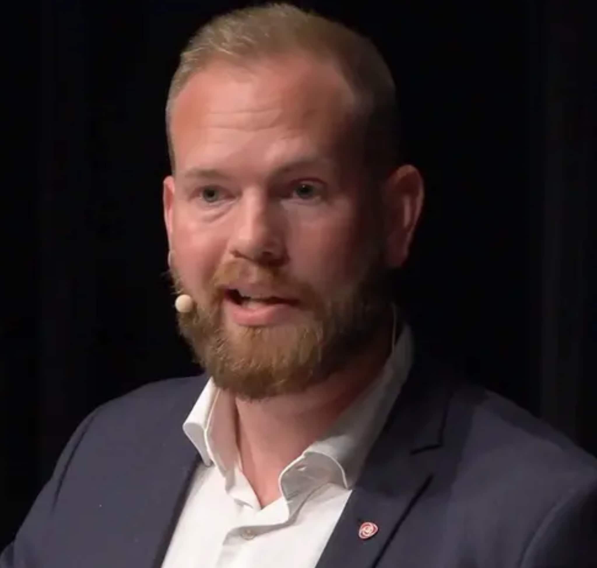 Røros kommune vil ha publikums hjelp til å komme av Robek