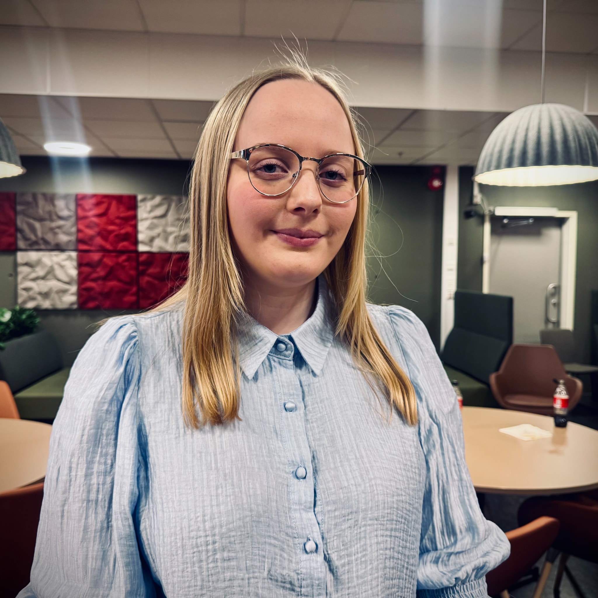 Studentene stilte spørsmål til statsministeren: - Trygget hjertet til mange