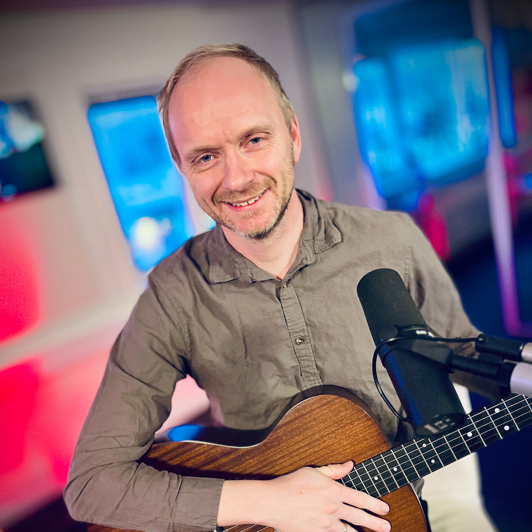 Visepopsanger fra Frosta med ny vintermusikk