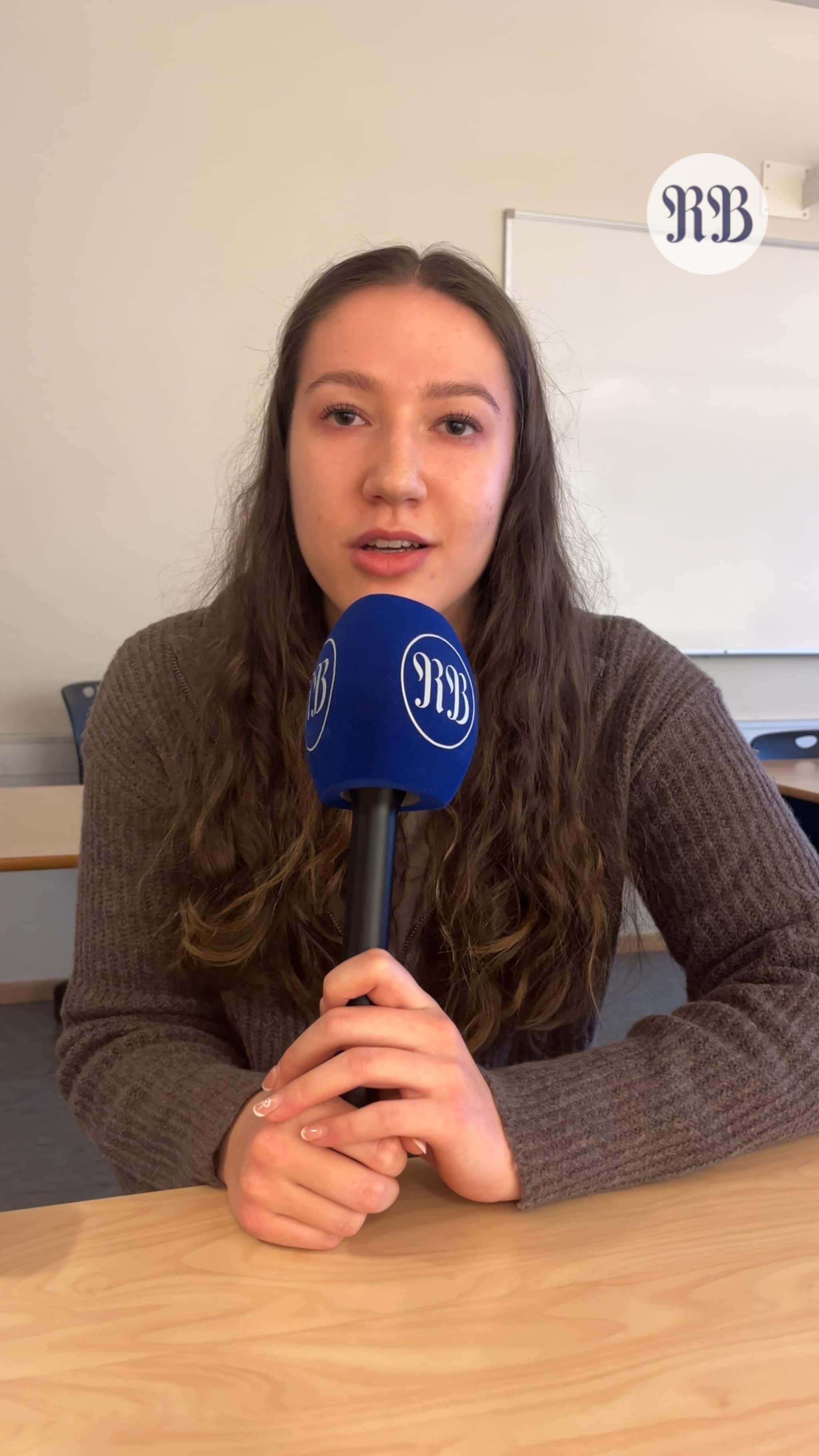 Et halvt år med ny fraværsordning - dette mener elevene