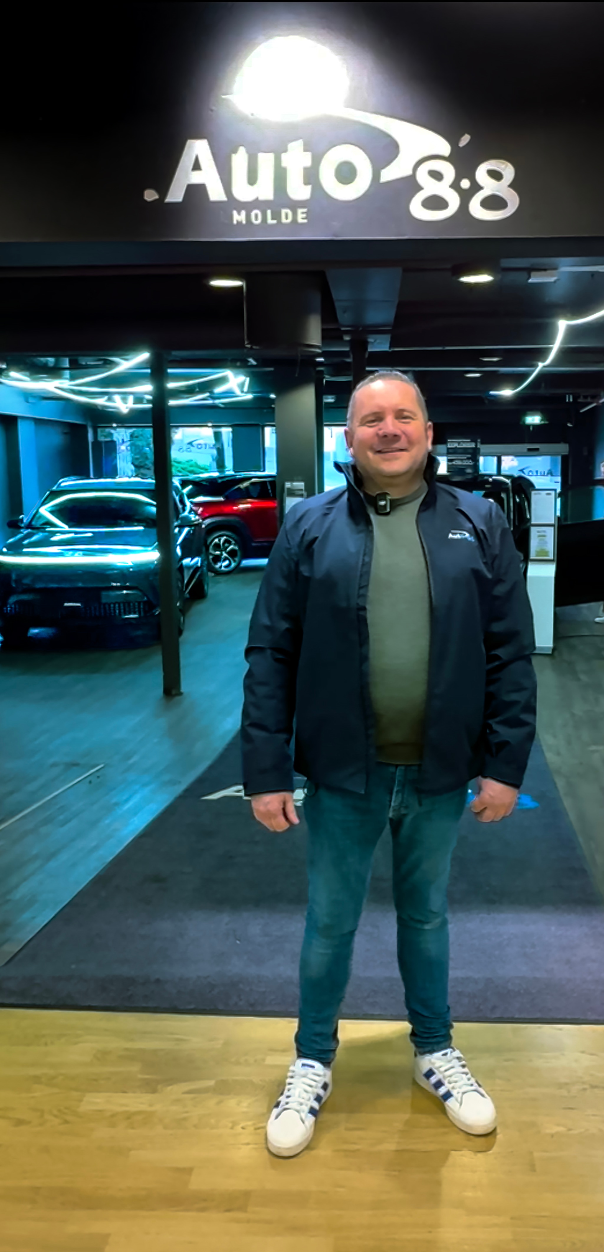 Bilforhandler med pop-up butikk