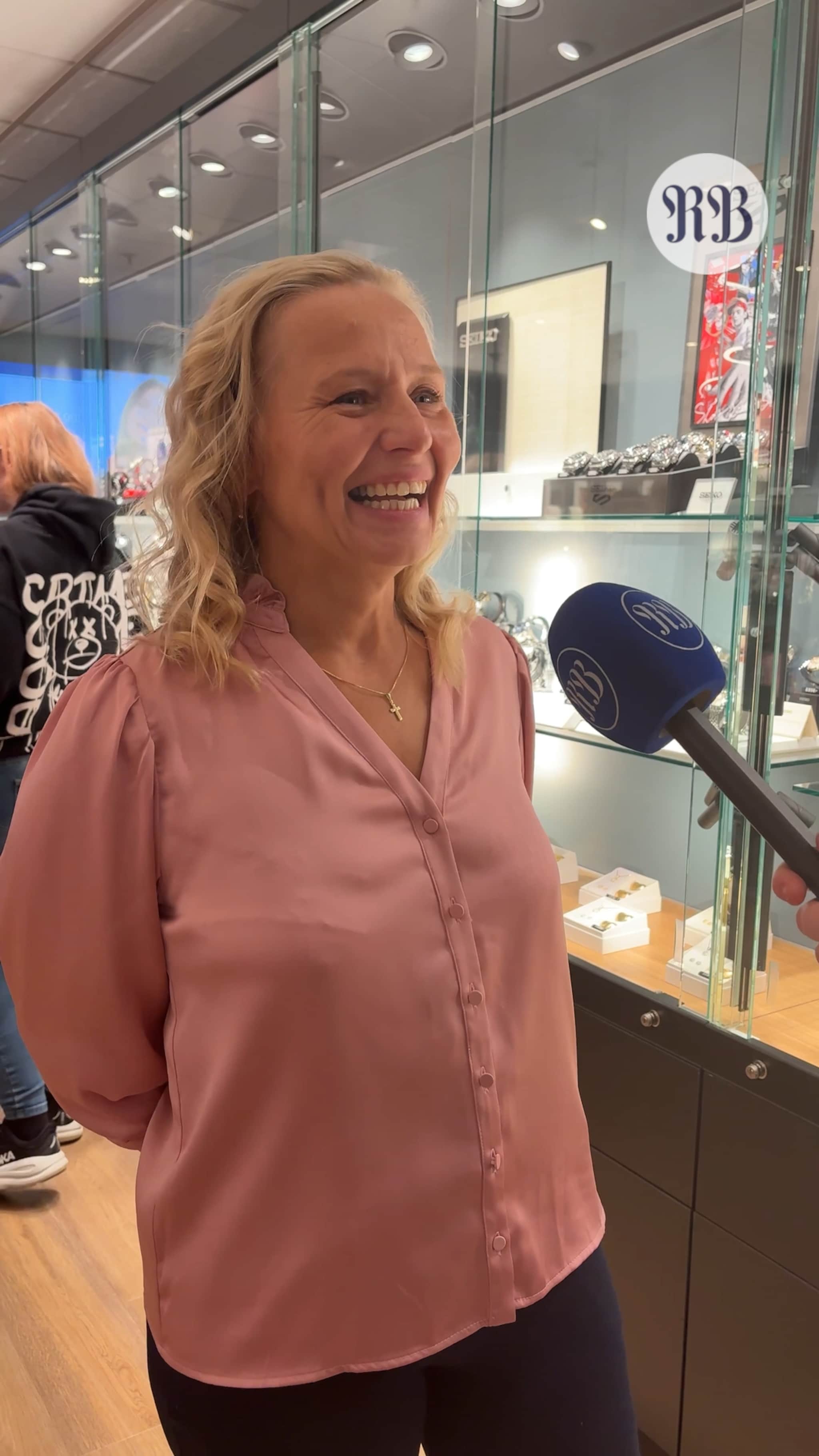 Åpning av Bjørklund