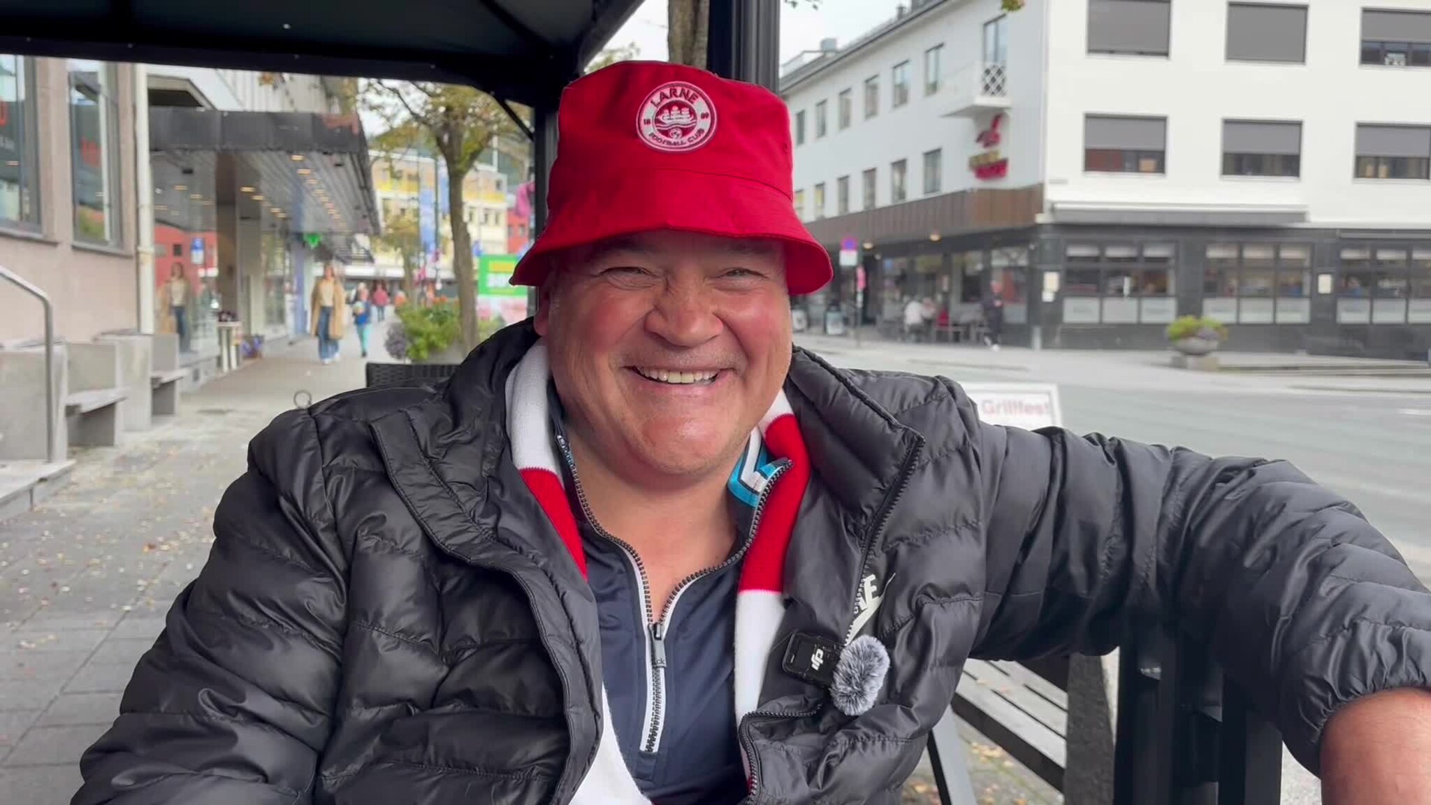 - Det er for få barer her