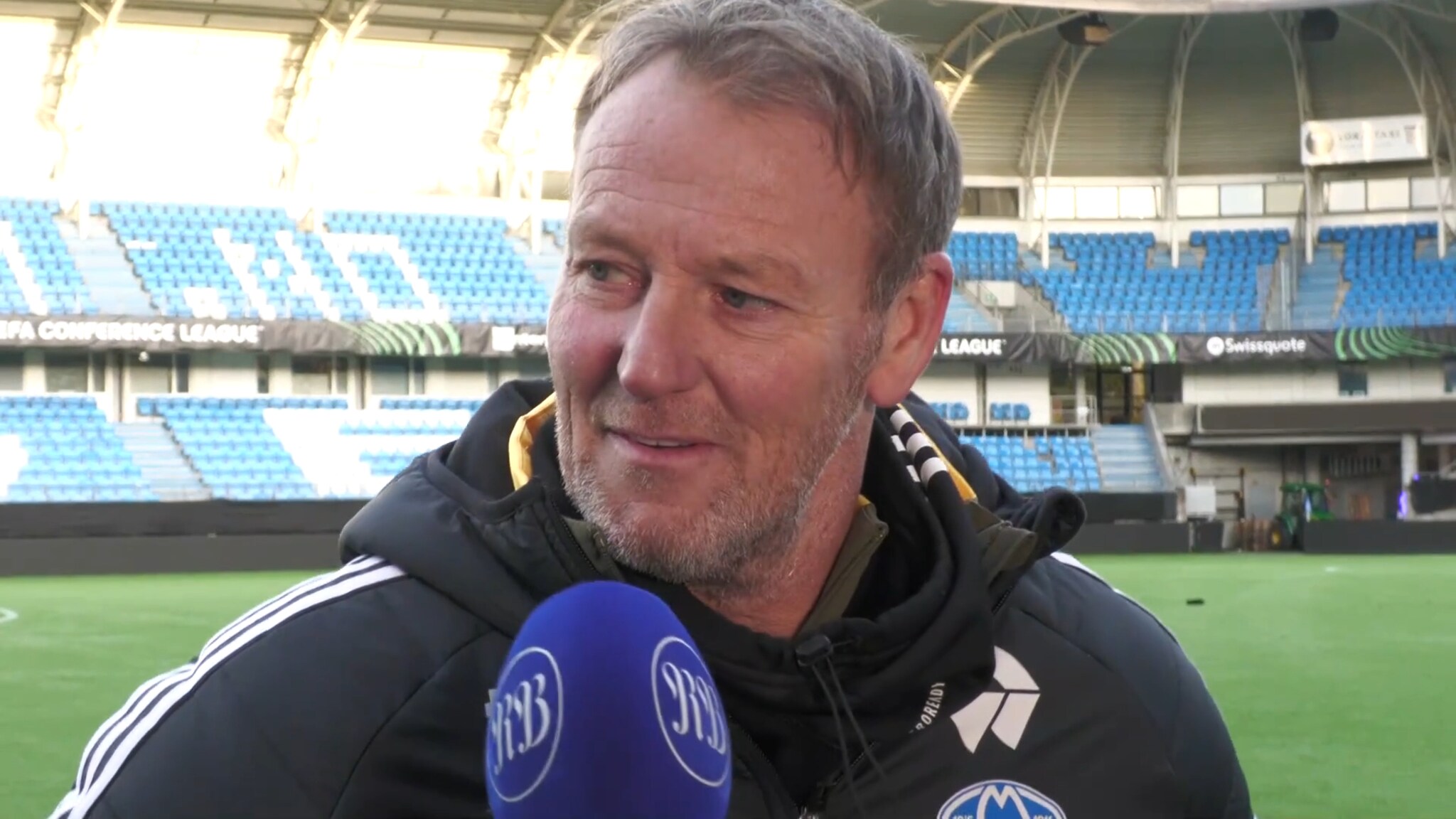 Trond Strande etter sparkingen av Erling Moe
