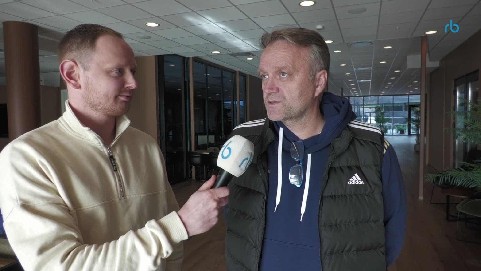 Siste nytt før semifinalen