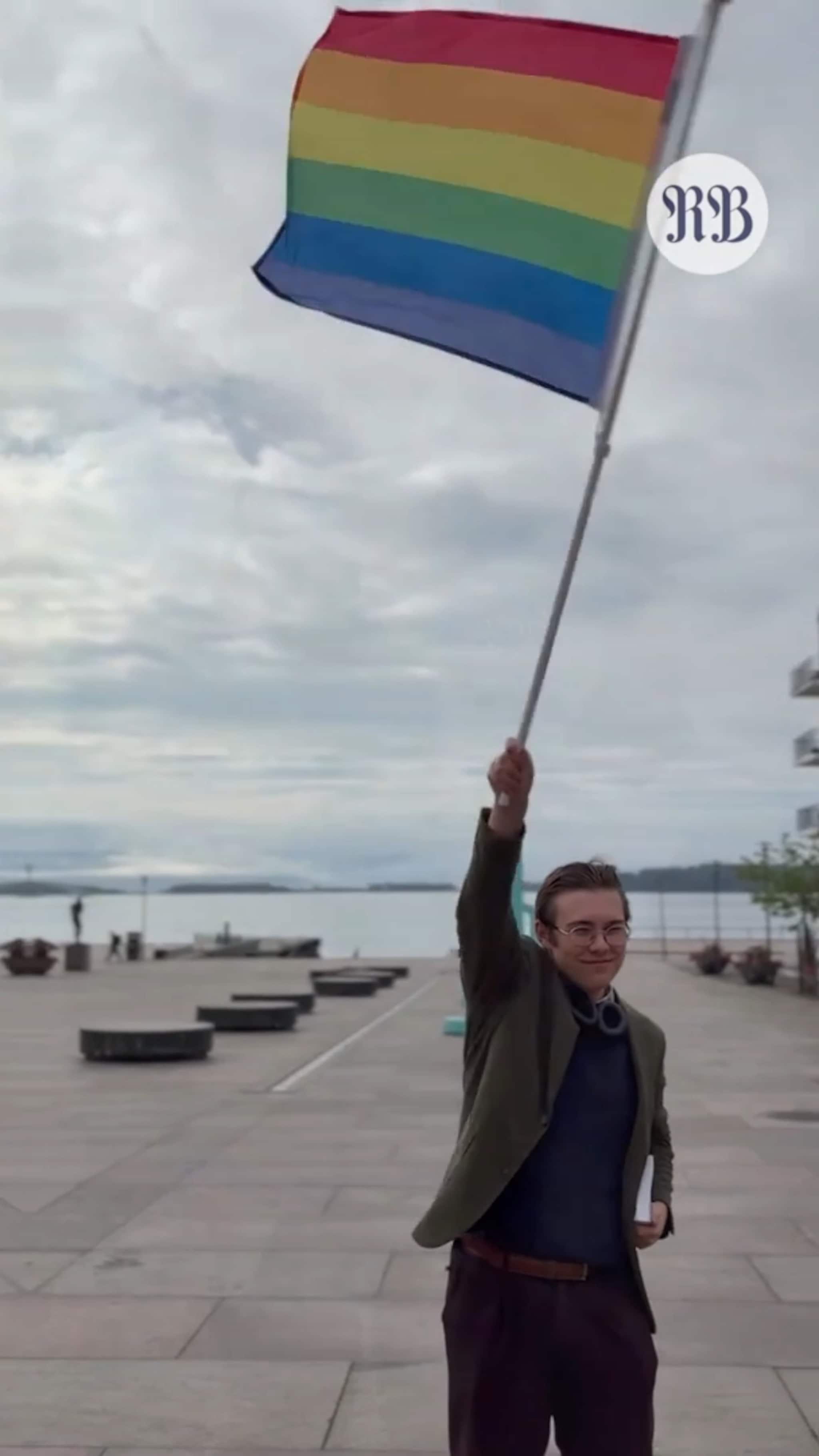 Sebastian flagget i Molde sentrum
