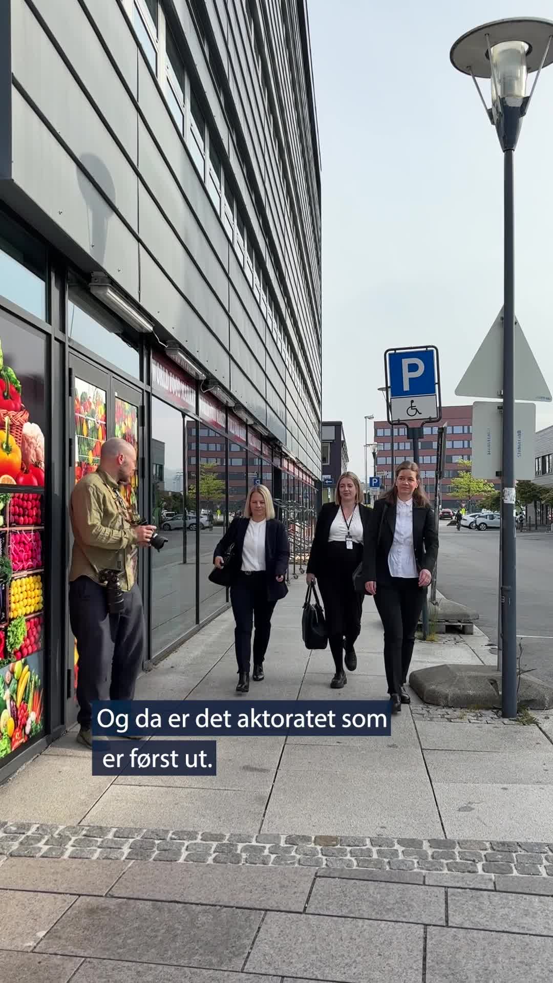 Forhåndsvisning av Hva skjer i retten i dag? Oppsummering på 60 sek.