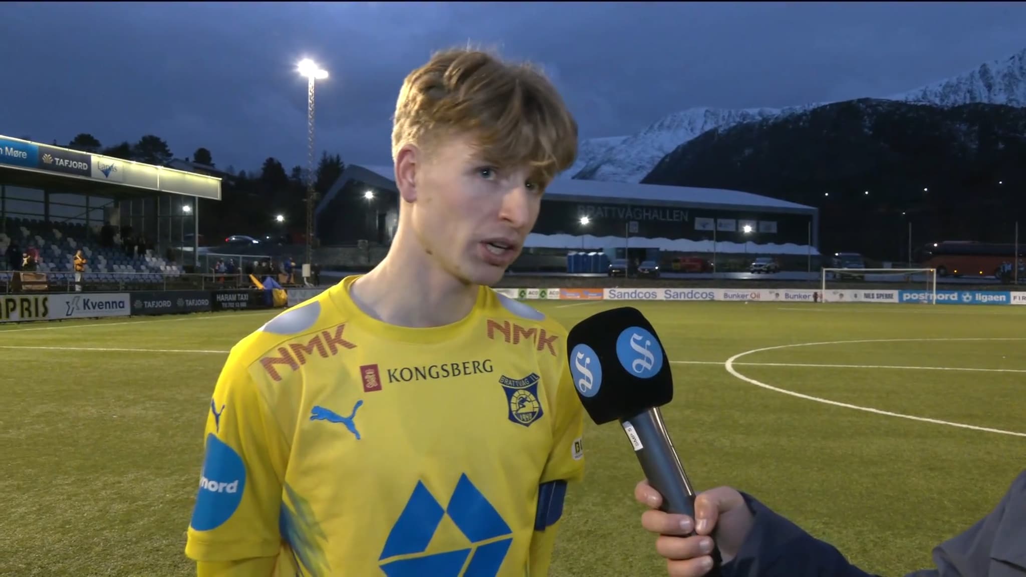 Se Sunnmørsball etter Brattvåg-Moss