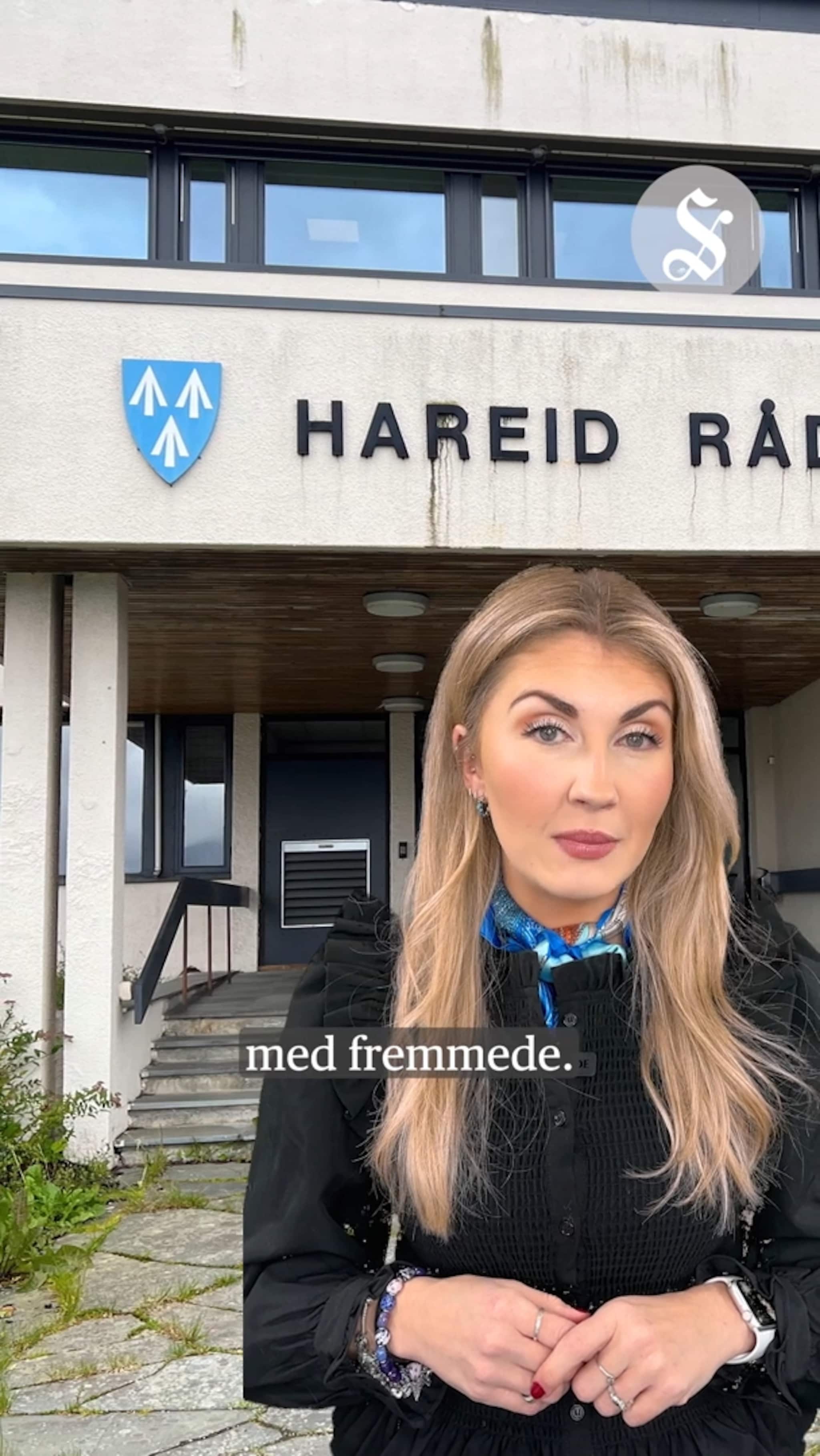 Barn forsøkt lokket inn i bil
