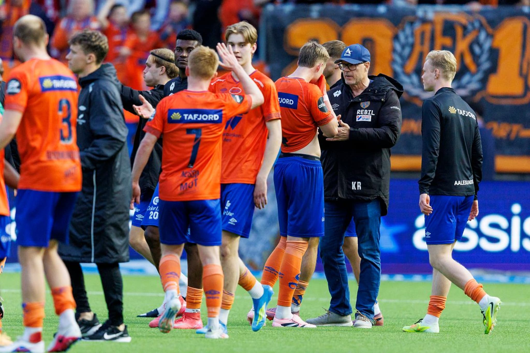 Se Sunnmørsball etter Tromsø-AaFK