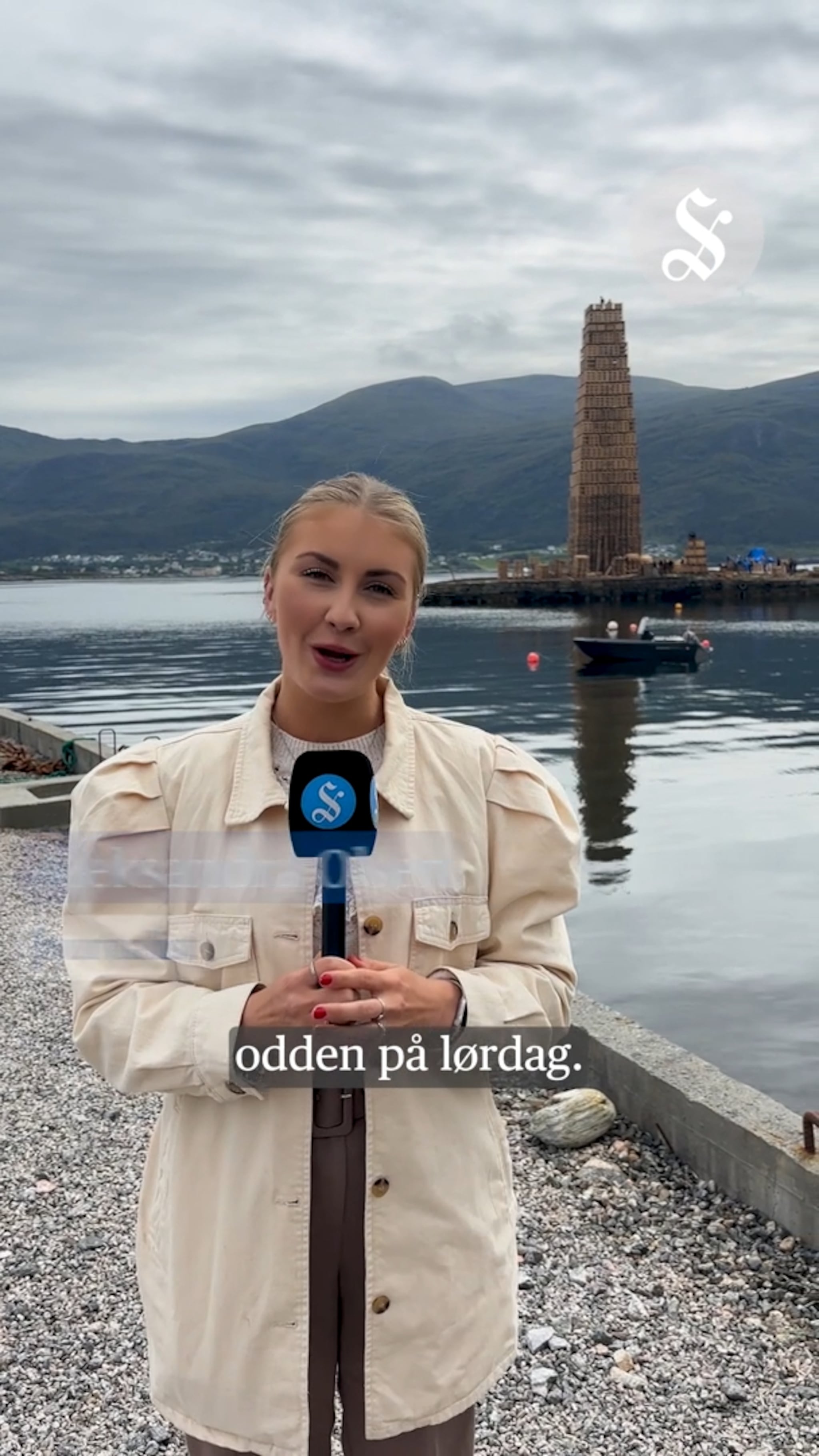 Vi sender direkte fra Slinningsbålet