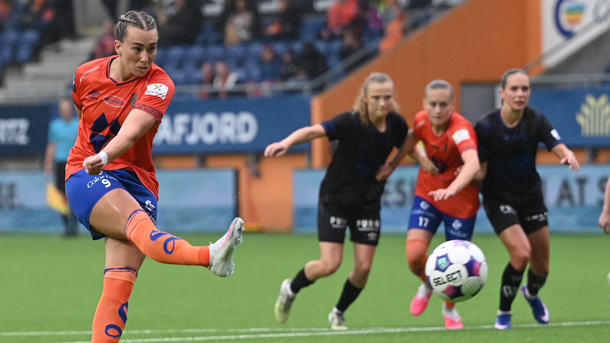 Sunnmørsball direkte: AaFK Kvinner - Molde Etter kampen-sending fotball kvinner