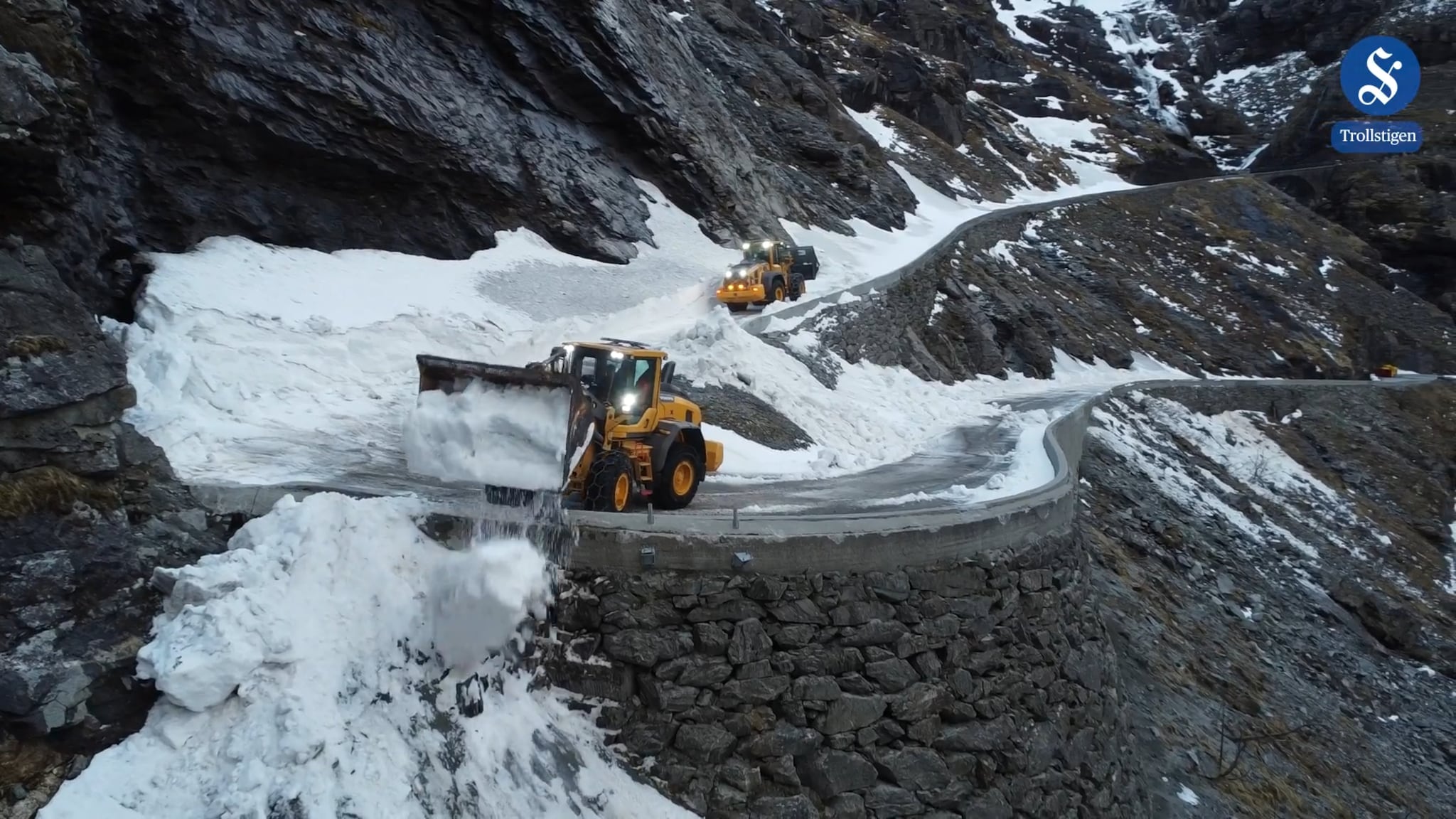 Trollstigen brøytes