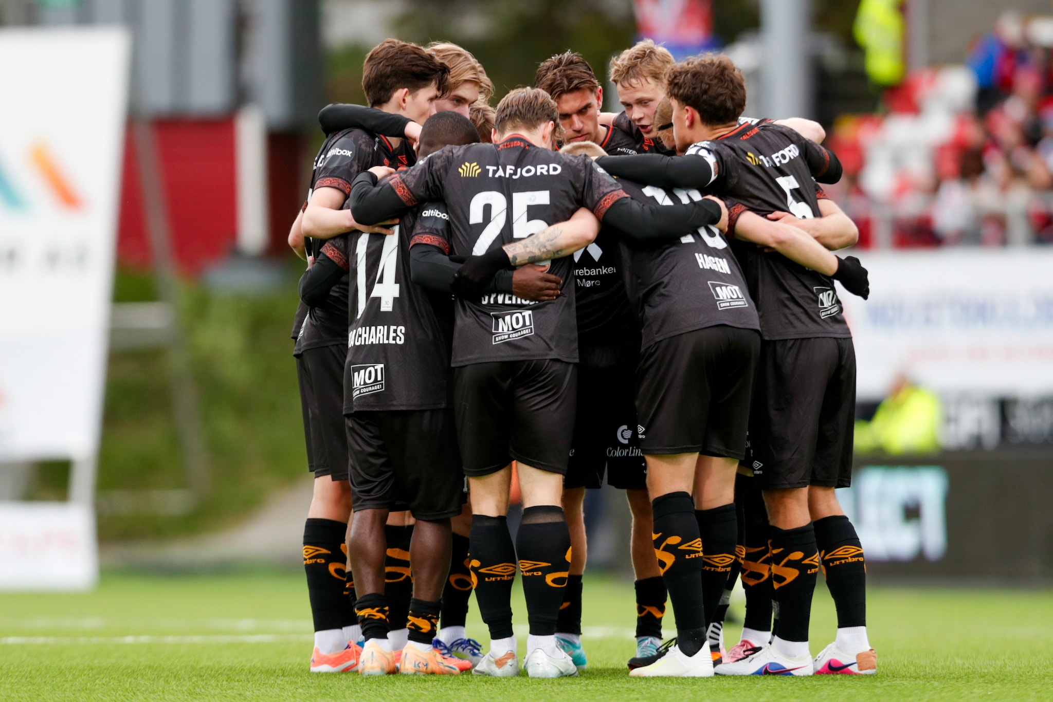 Se Sunnmørsball etter Tromsø-AaFK