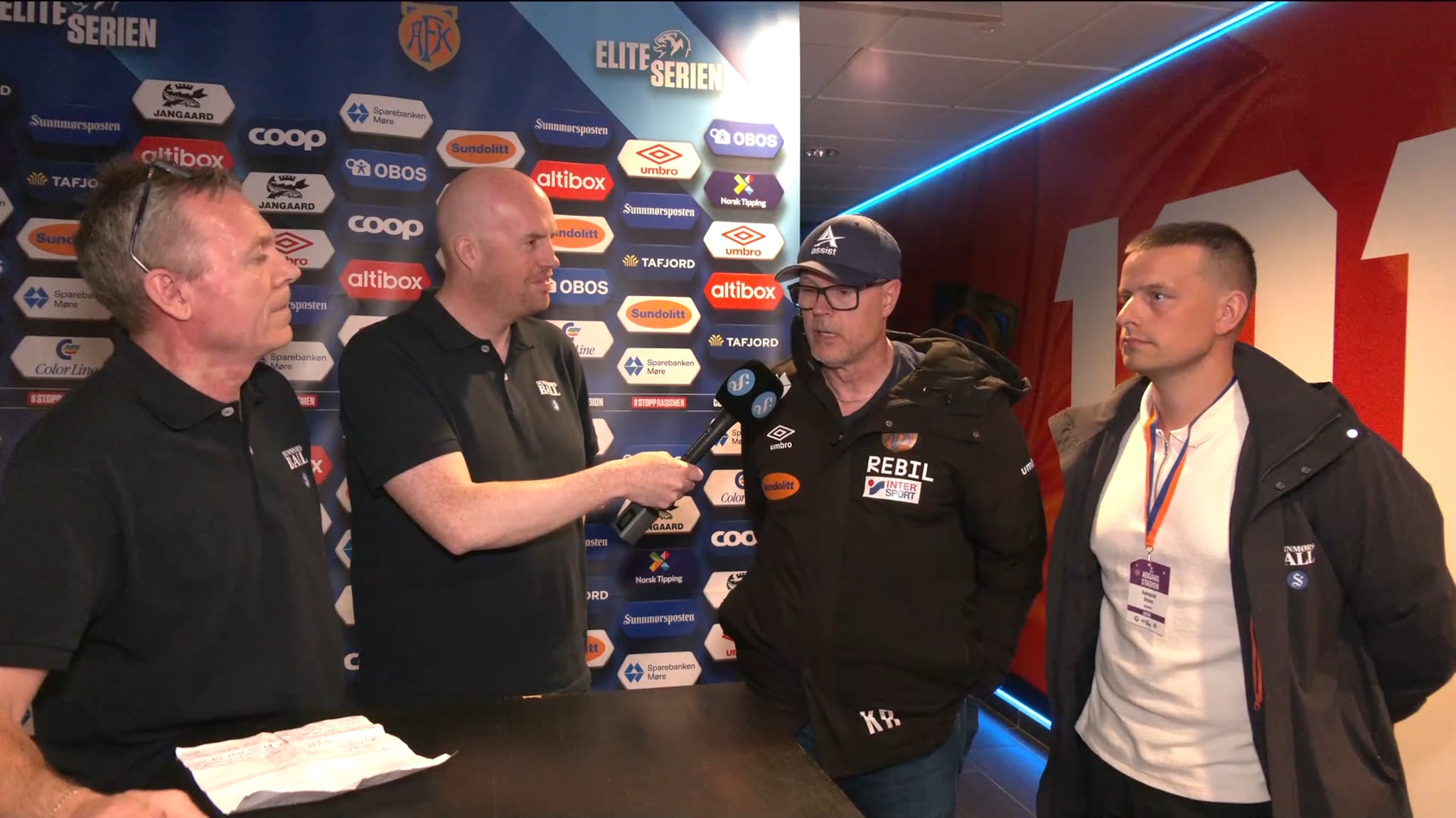 Se Sunnmørsball etter AaFK-Brann