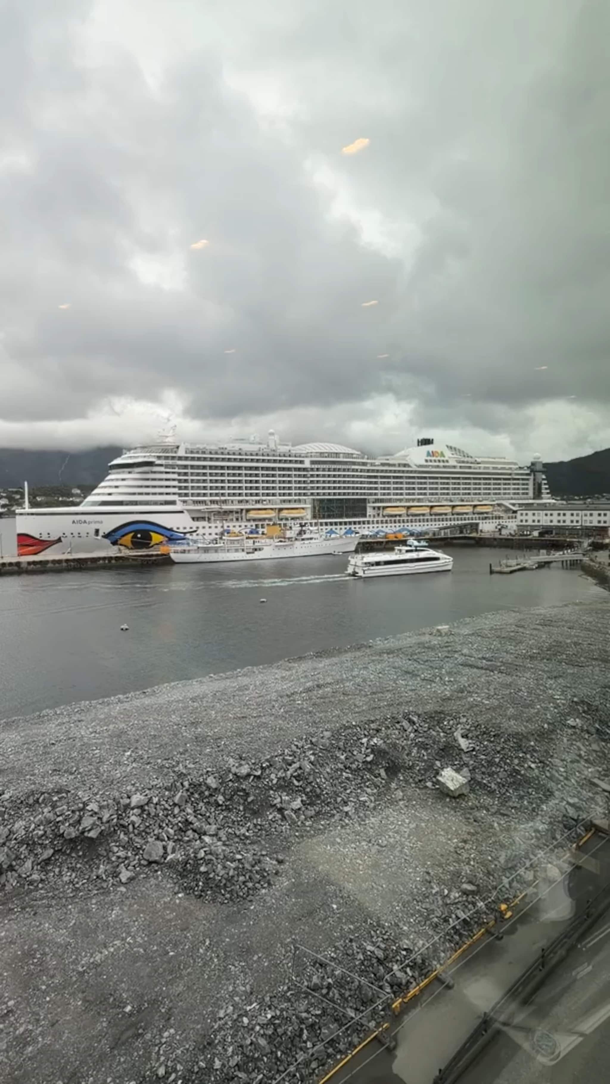 Besøker Ålesund