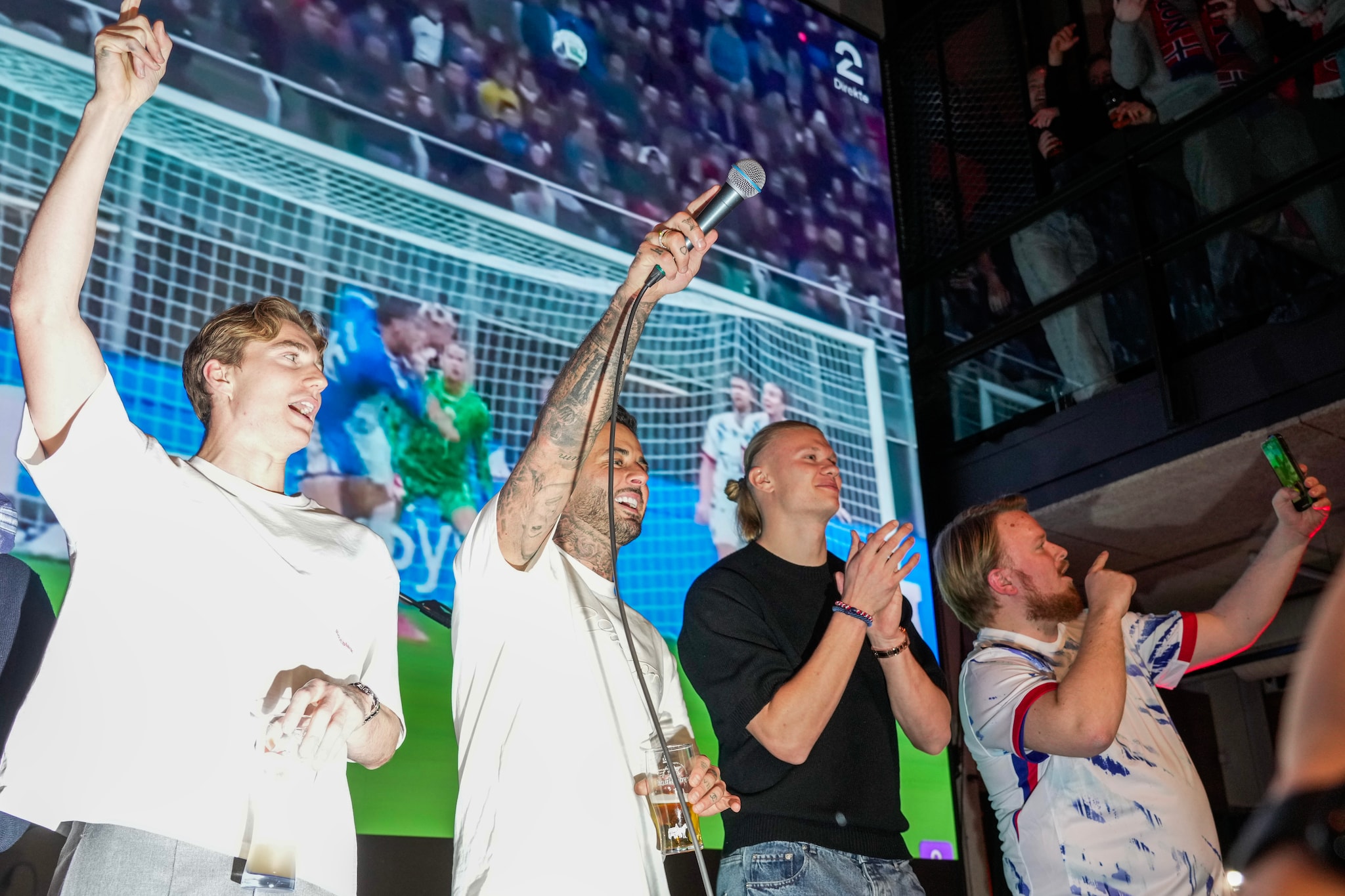 Plutselig hadde sunnmøringen Haaland i armkroken