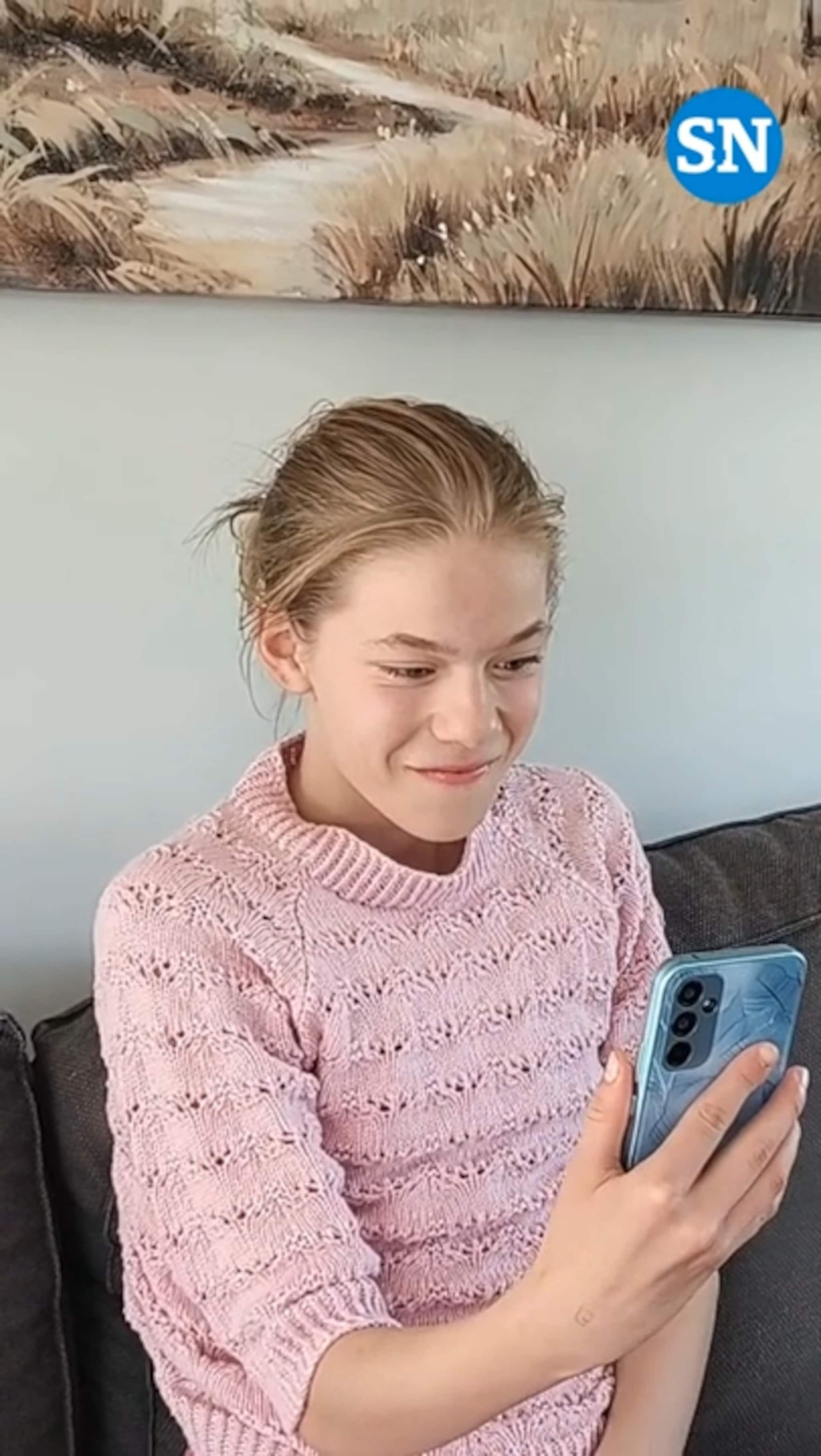 Her blir Eleah overrasket av Øystein «Pølsa» Pettersen