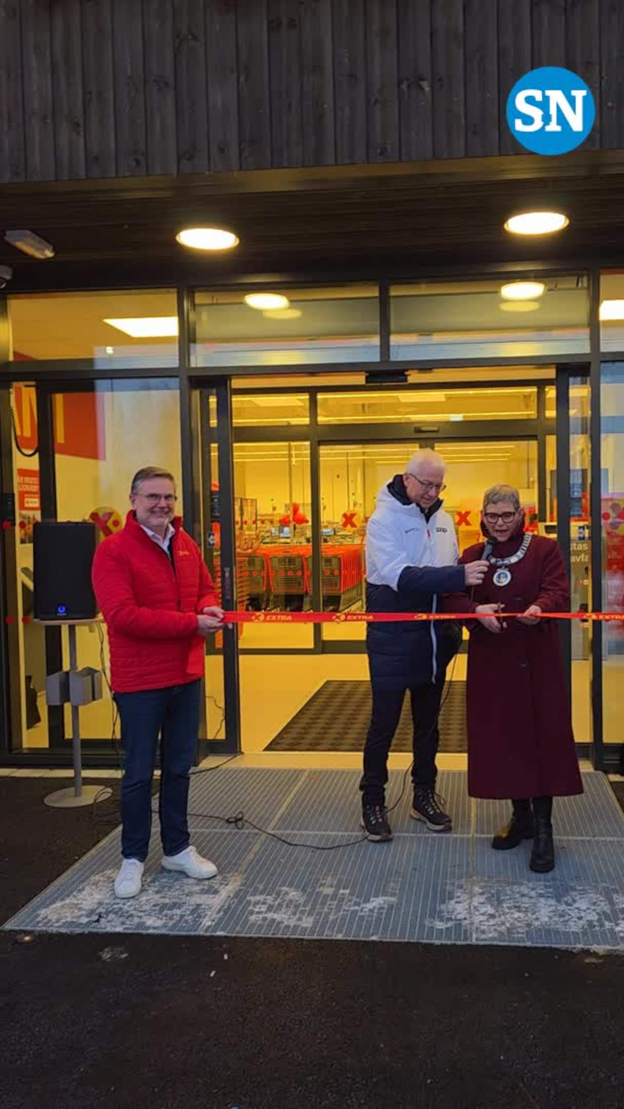 Nå er den nye Extra-butikken åpnet på Hell