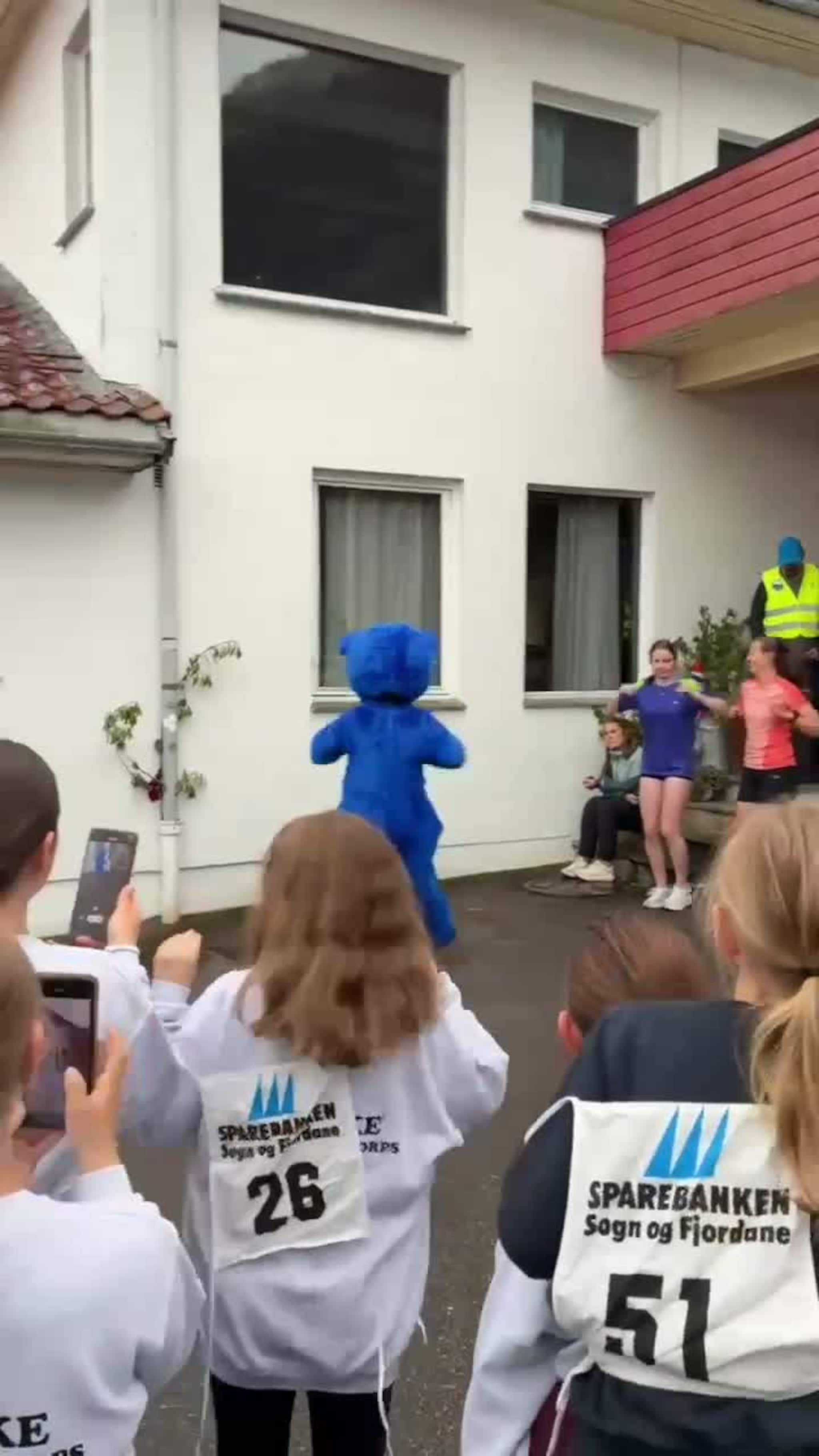 Brekkefanfare!