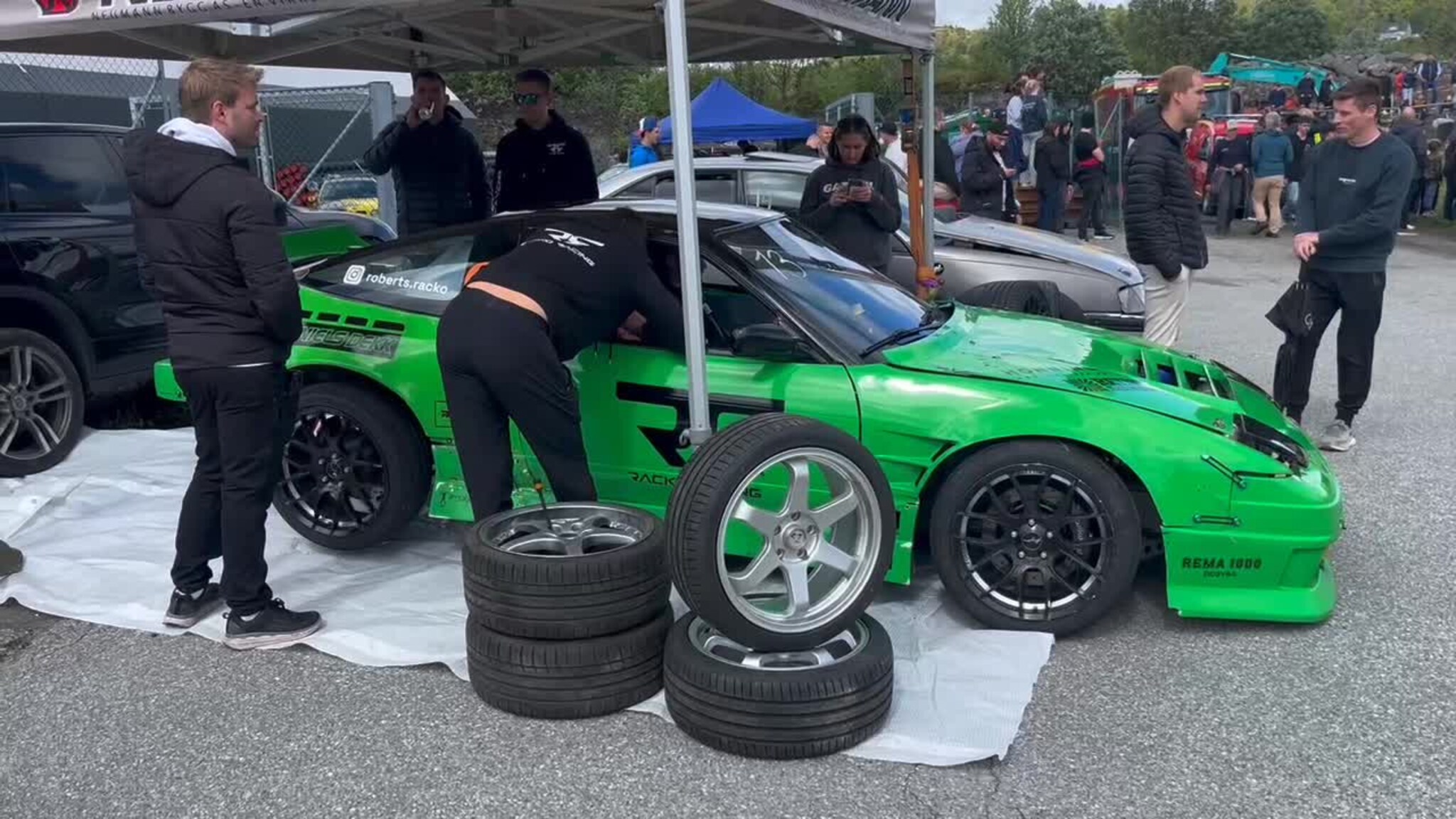 Vrooom, vroooom