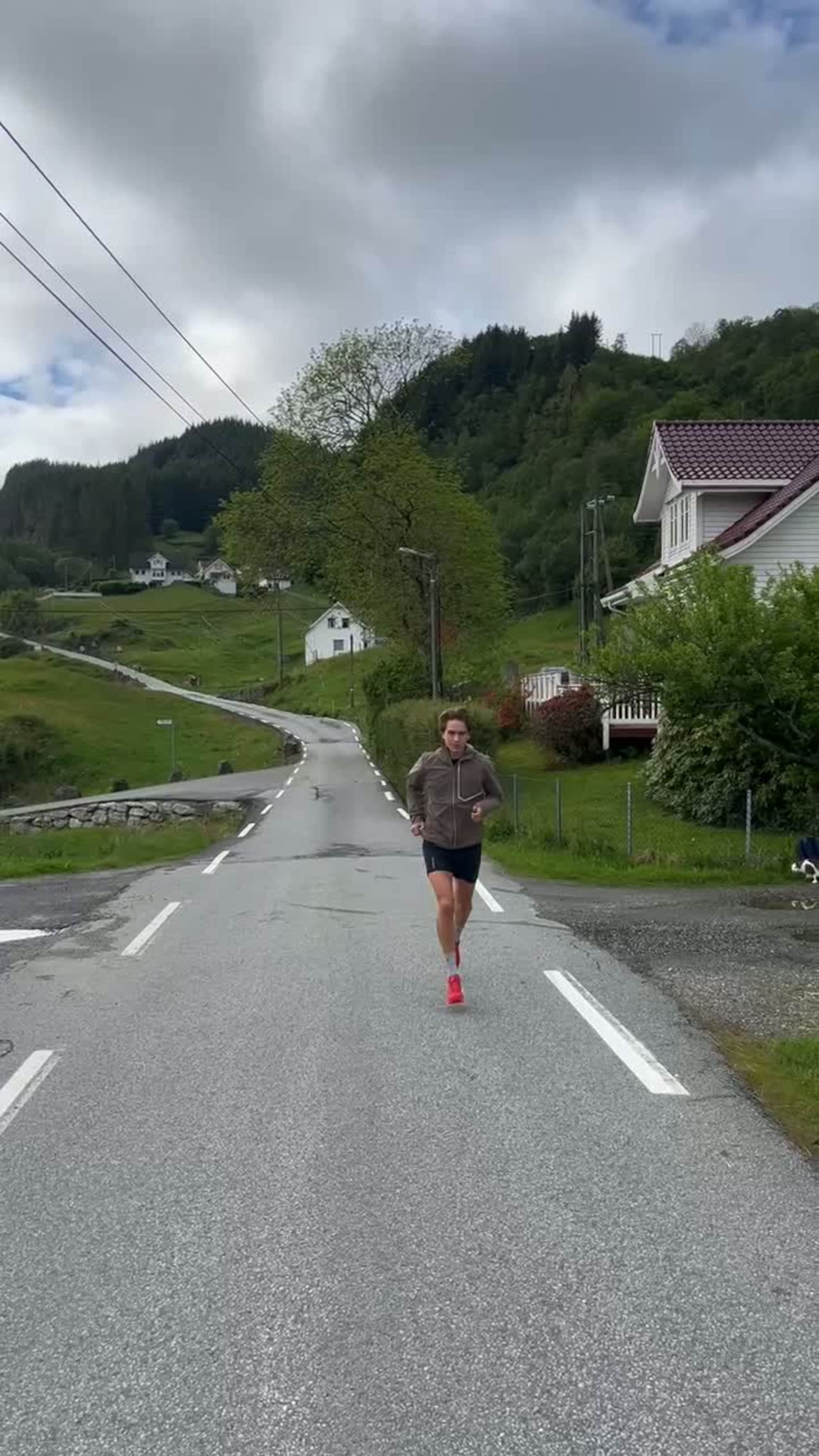 Jonas Iversen Lilleskare på heimebane