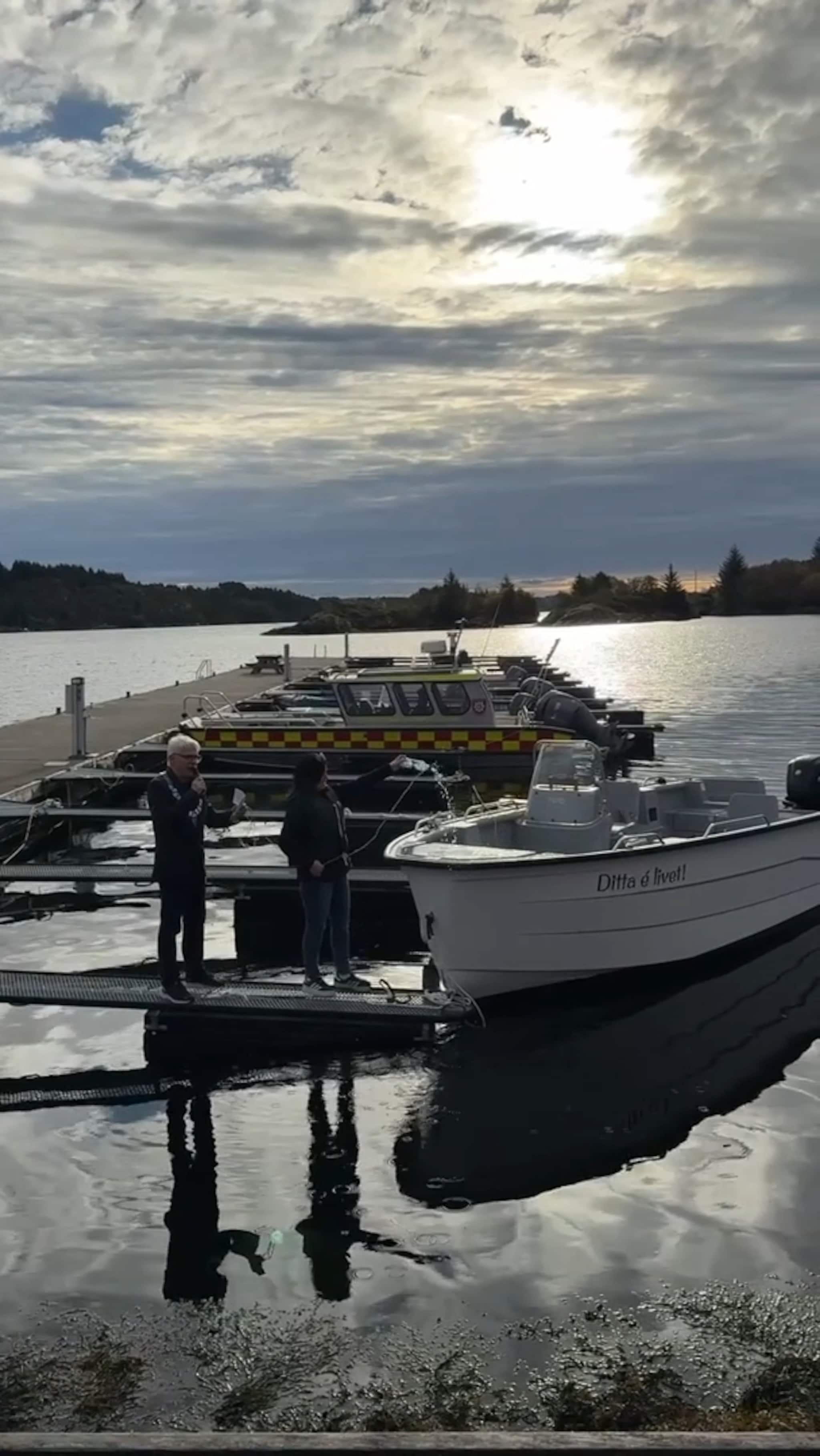 Her blir båten «Ditta é livet» døypt