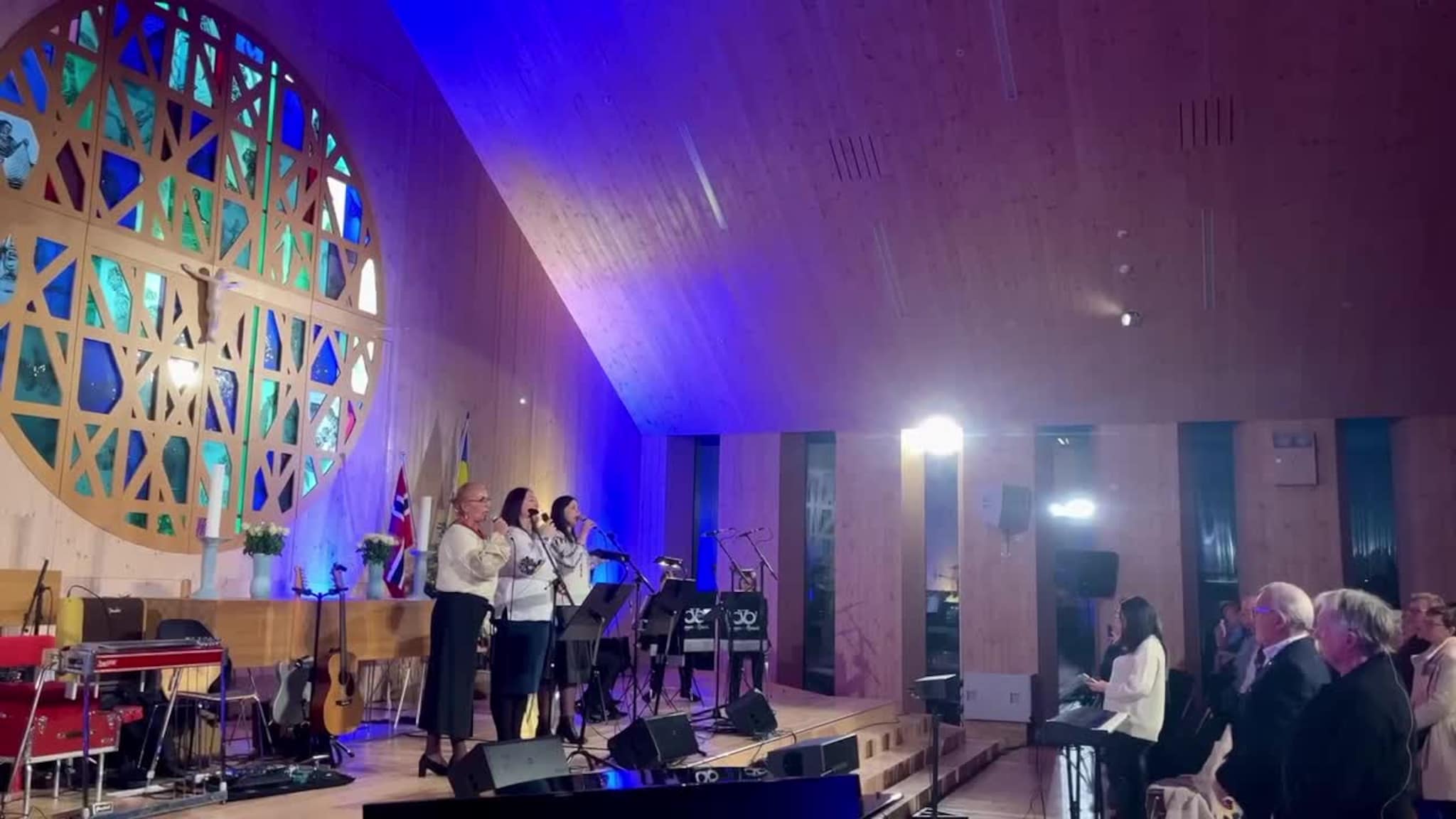 Solidaritetskonsert for Ukraina i Knarvik kyrkje