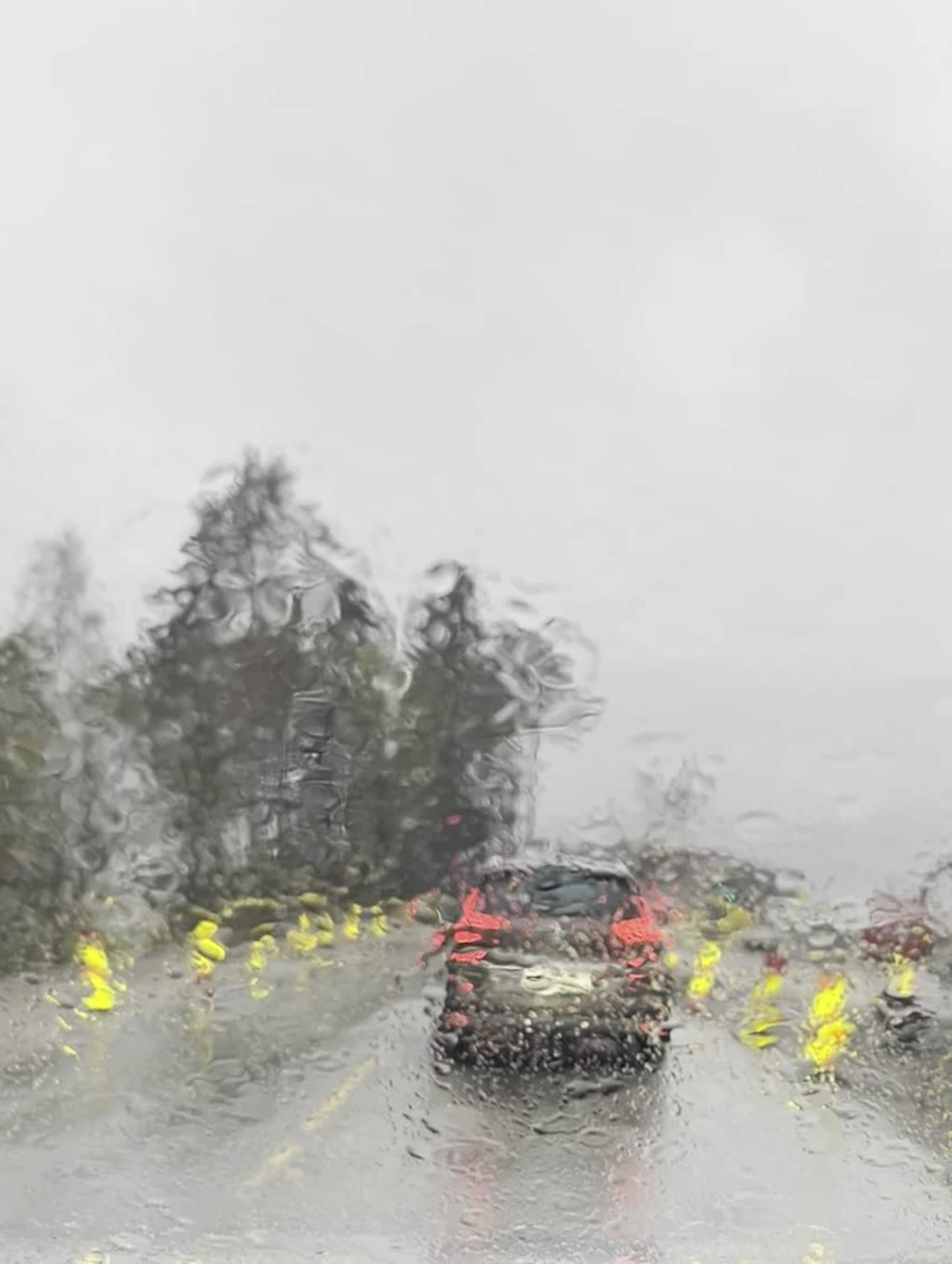 Eitt køyrefelt på E39 ved Eikanger