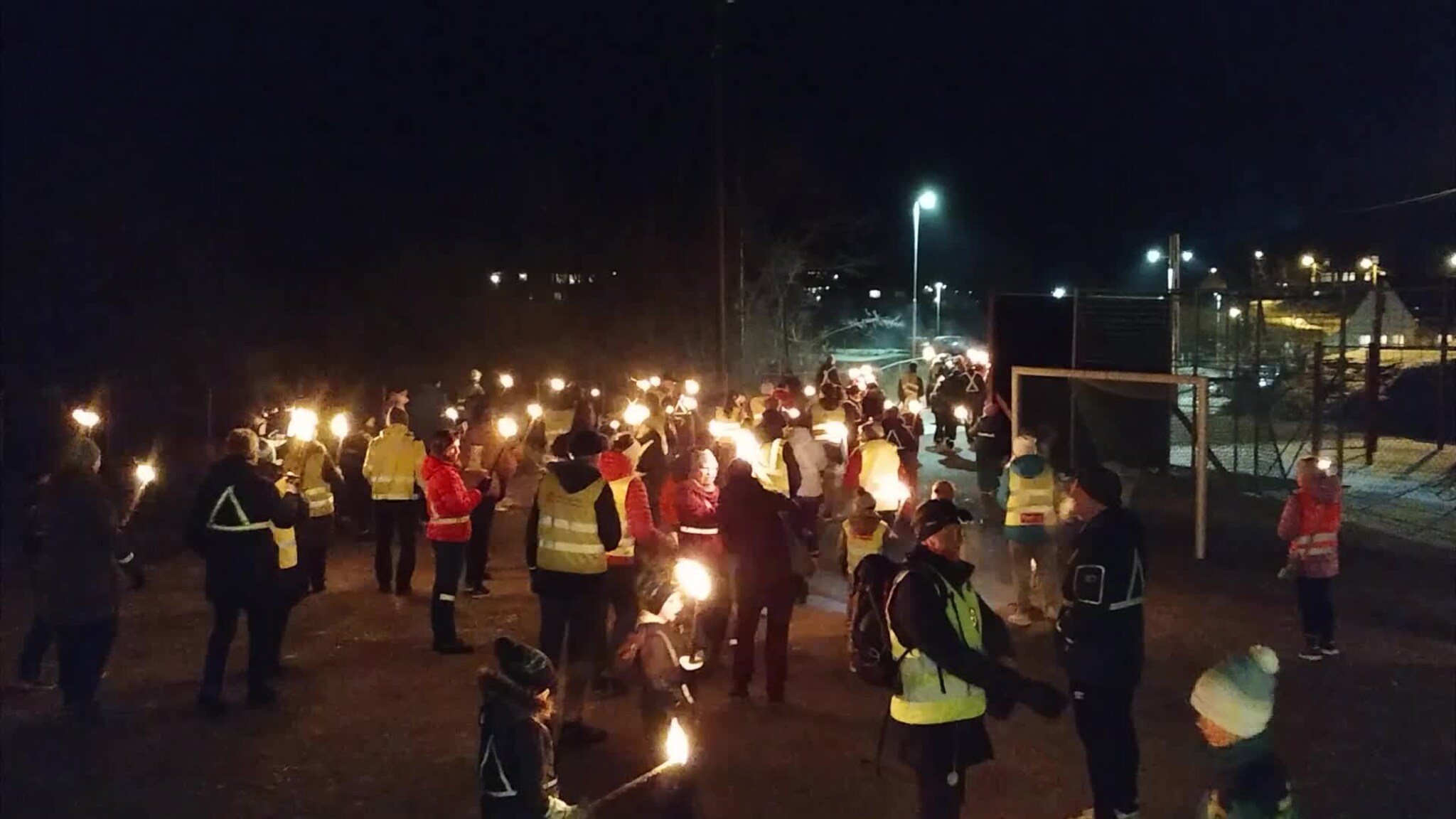 Fakkeltog frå Eikanger skule