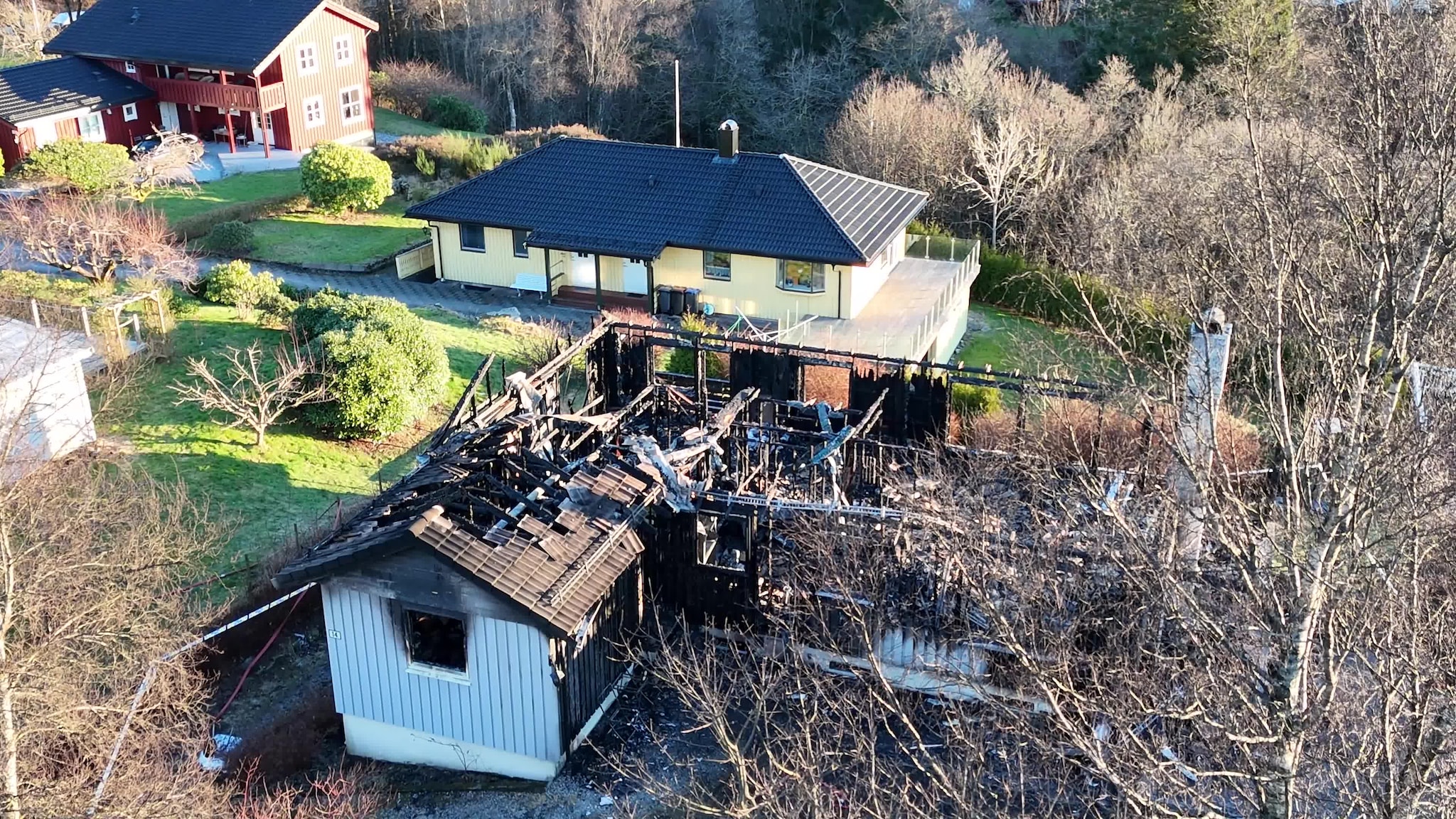 Drone ved branntomta på Frekhaug