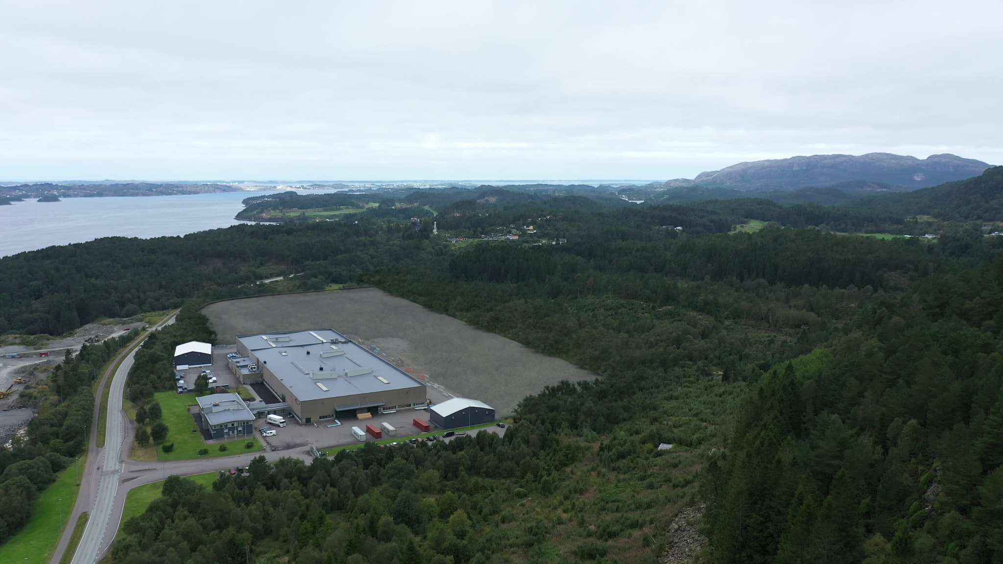 Investerer milliardar i nytt anlegg