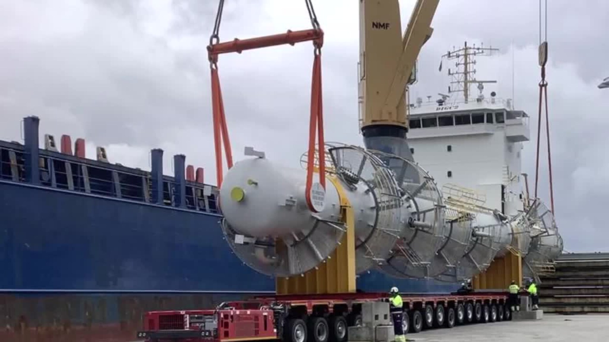 Mongstad: Skal montere tårn