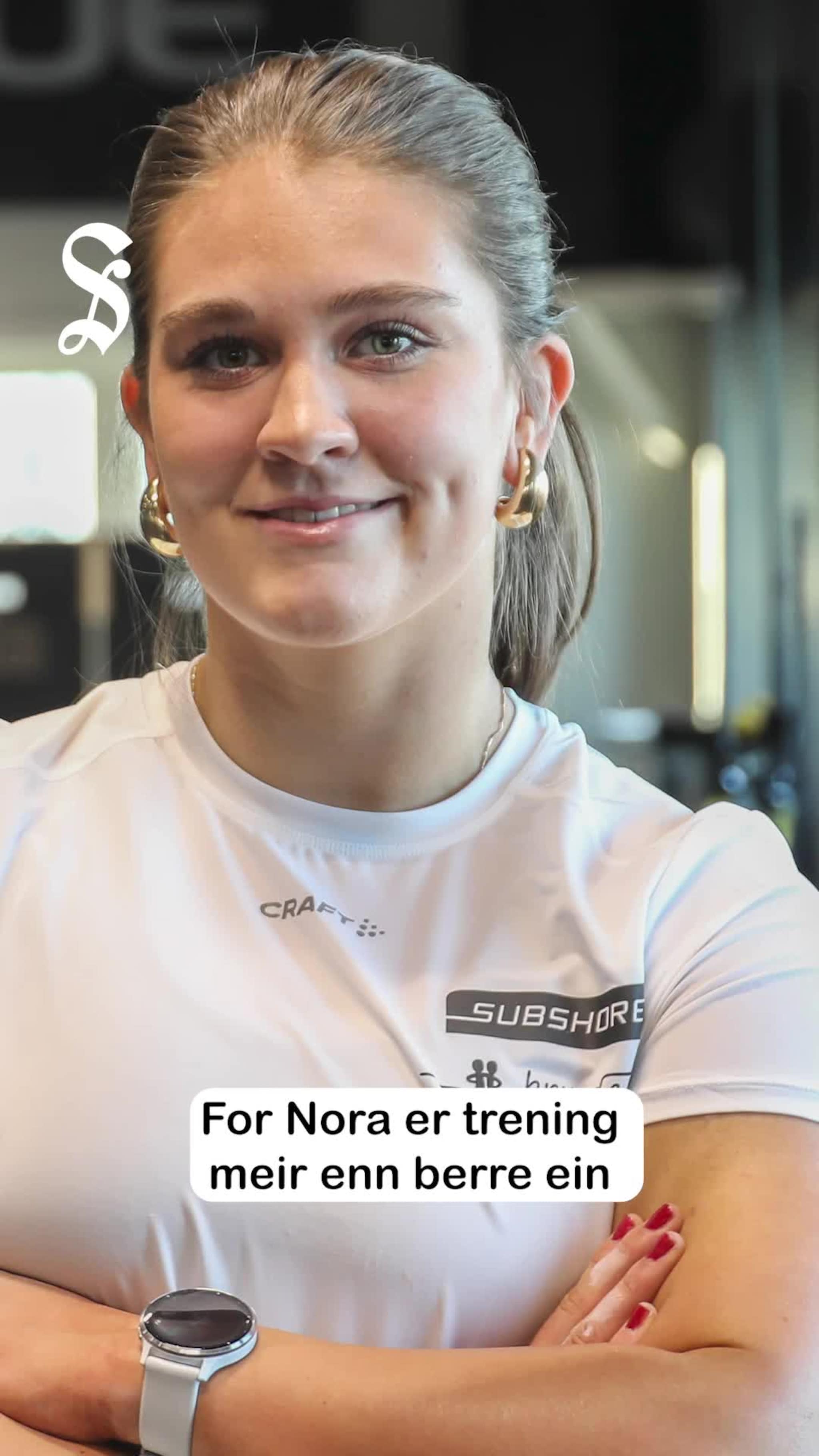 Nora (16) trener crossfit