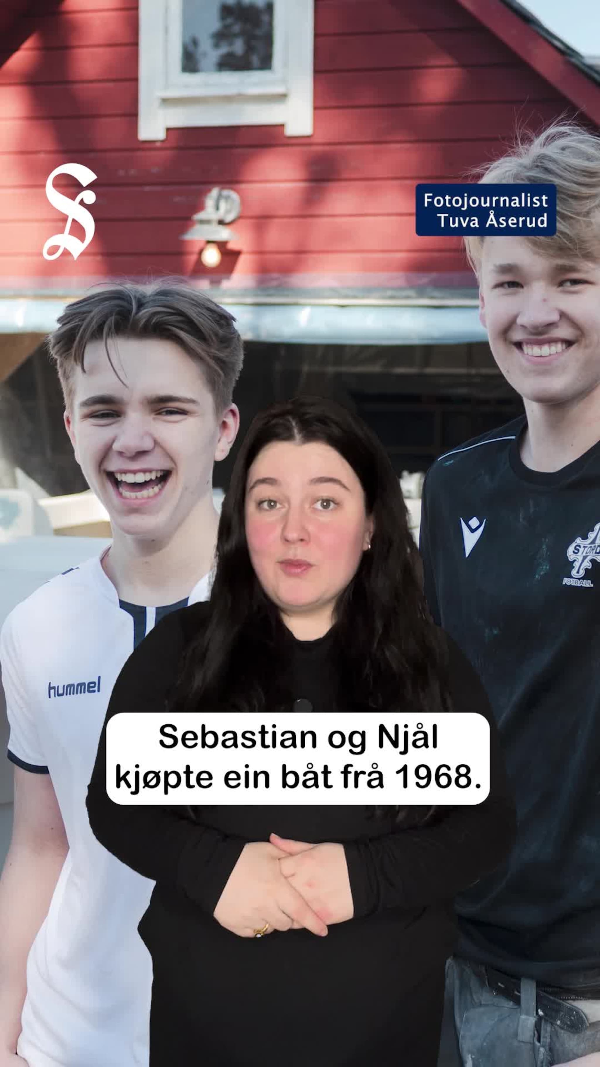 Gutane pussar opp båt