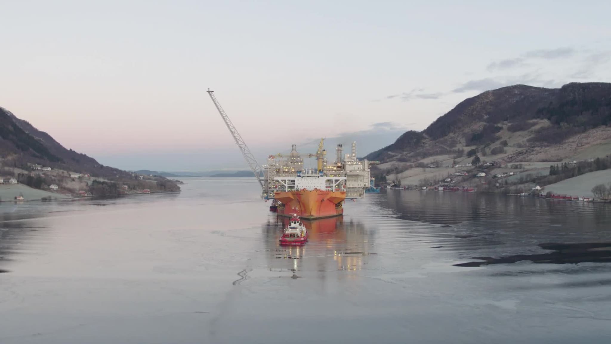 Aasta Hansteen-dekket kom fram