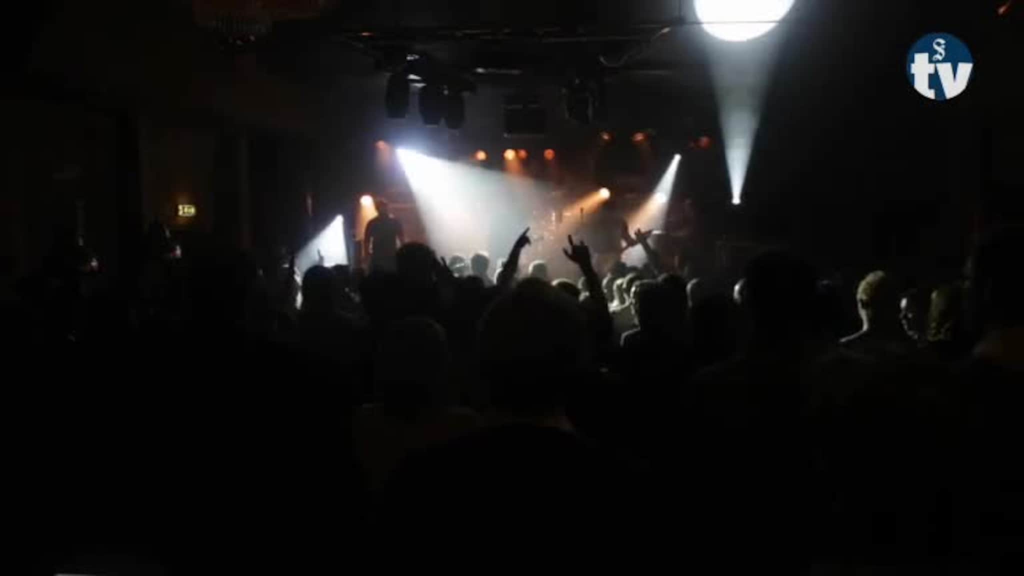 Bastard rocka på Arena
