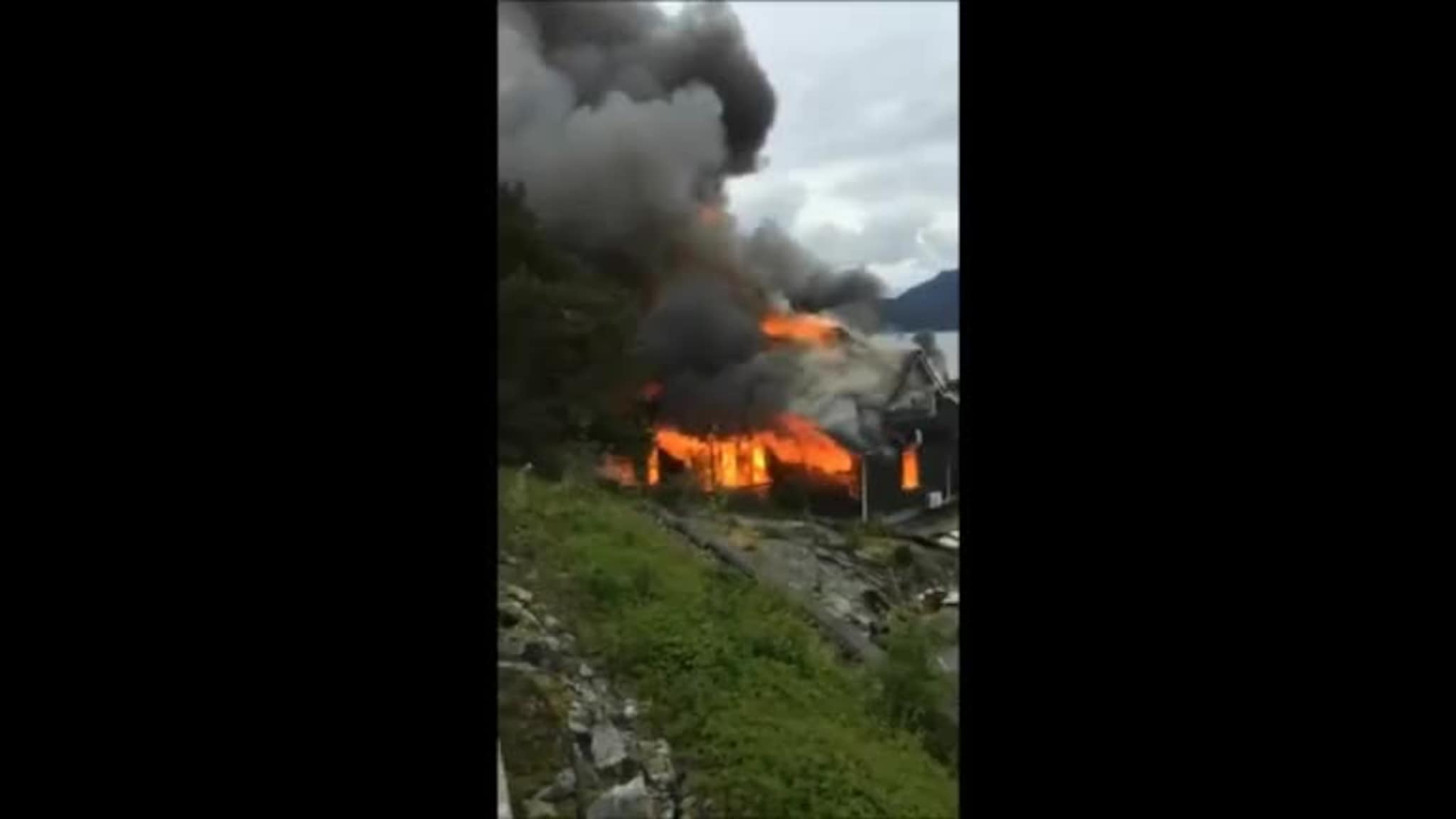 Brann Halsnøy