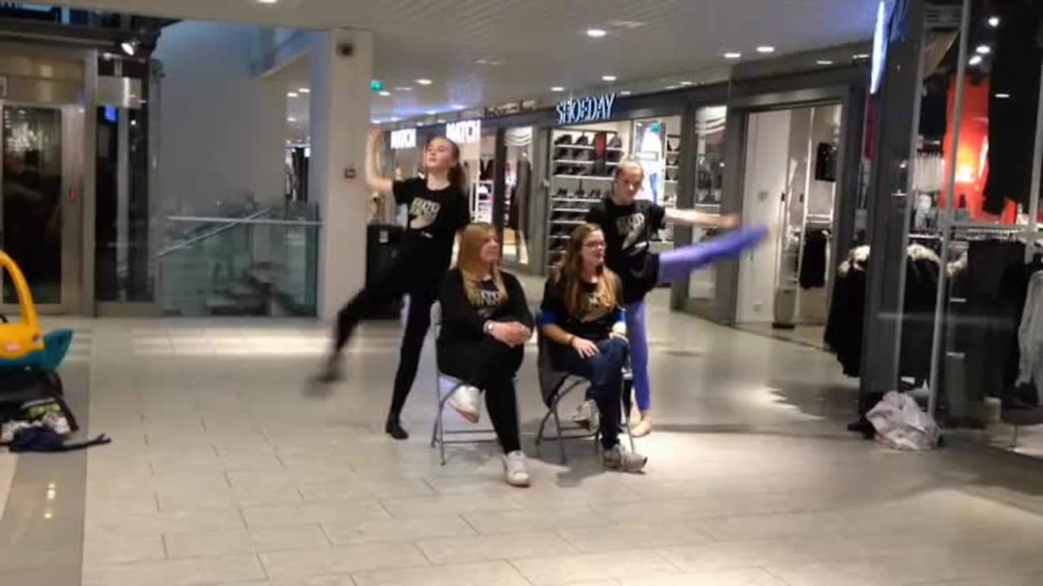 Dansa til Økland-dikt
