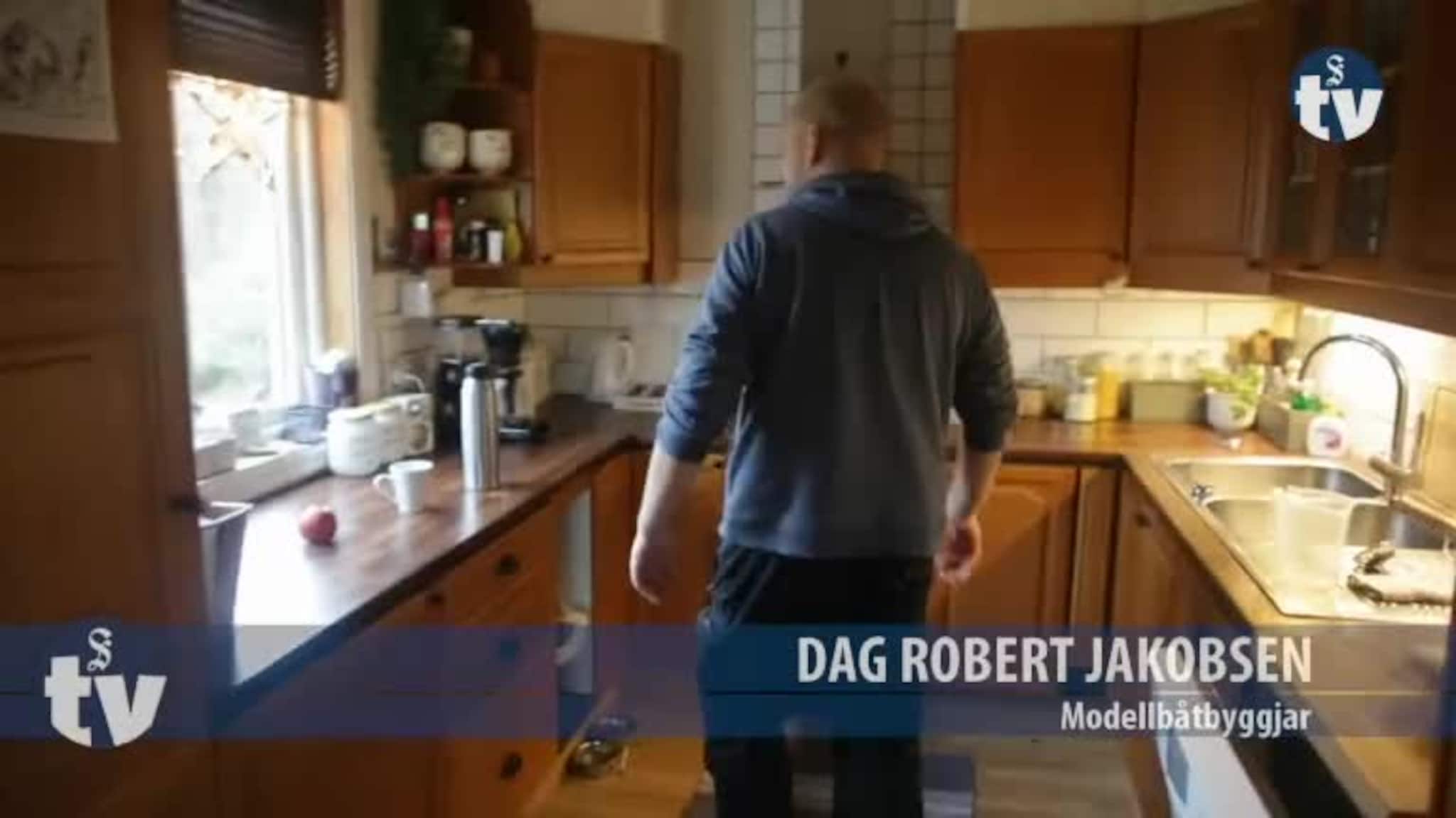 Lagar båtar av Grandiosa-papp