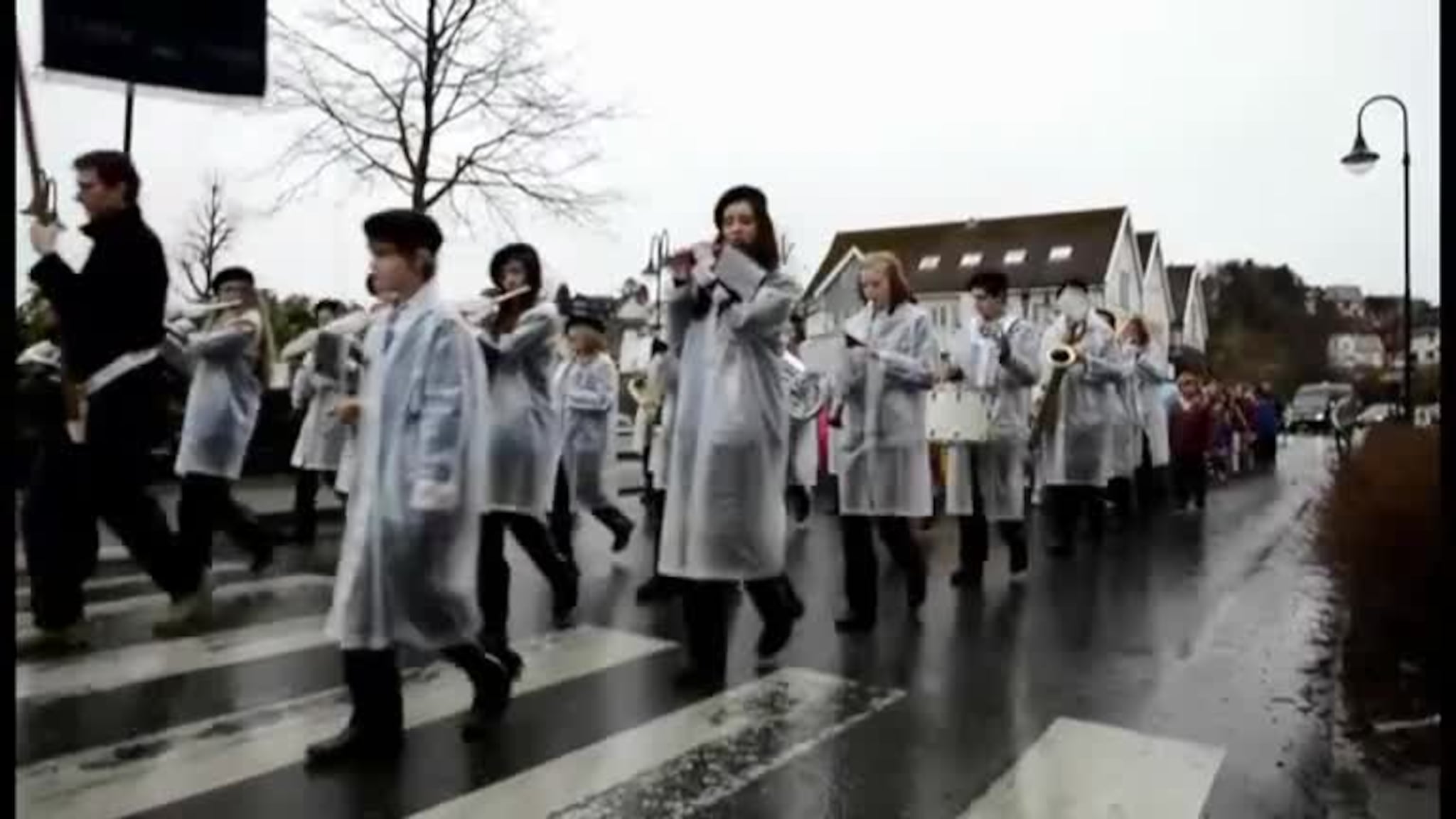 Teatertog gjennom sentrum