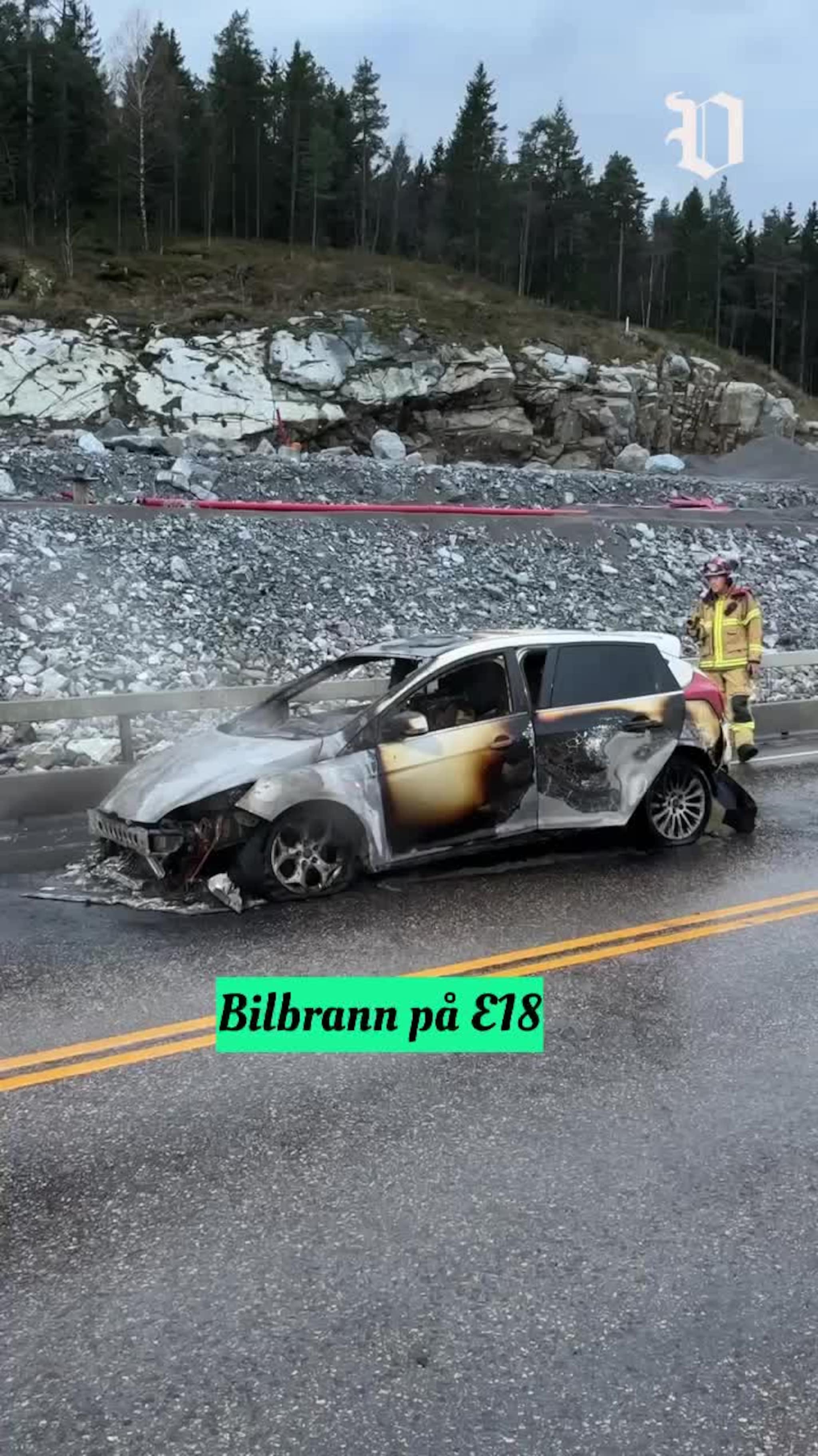 Bilbrann på E18 i Porsgrunn