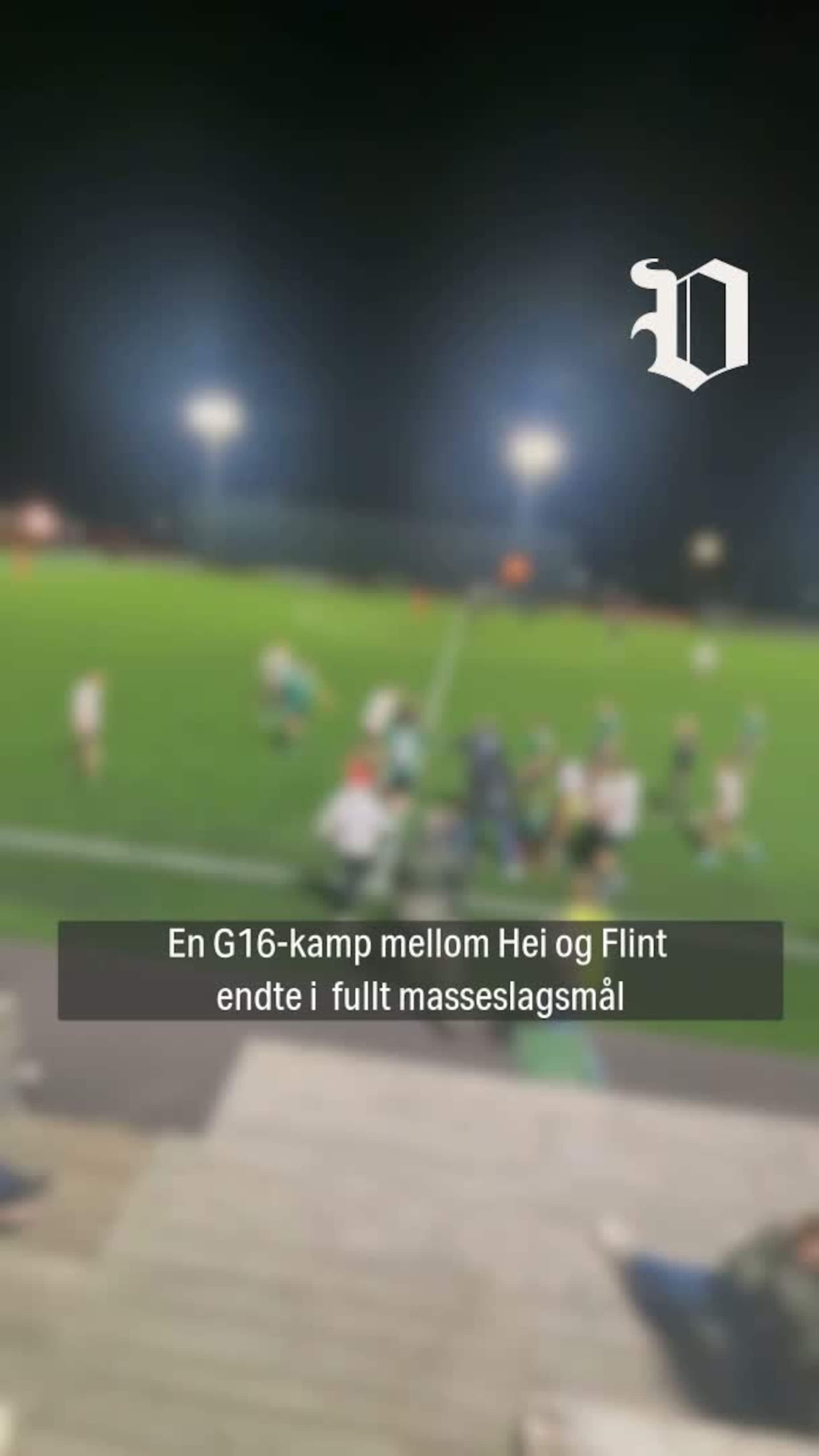 Fotballkamp ender i slåsskamp