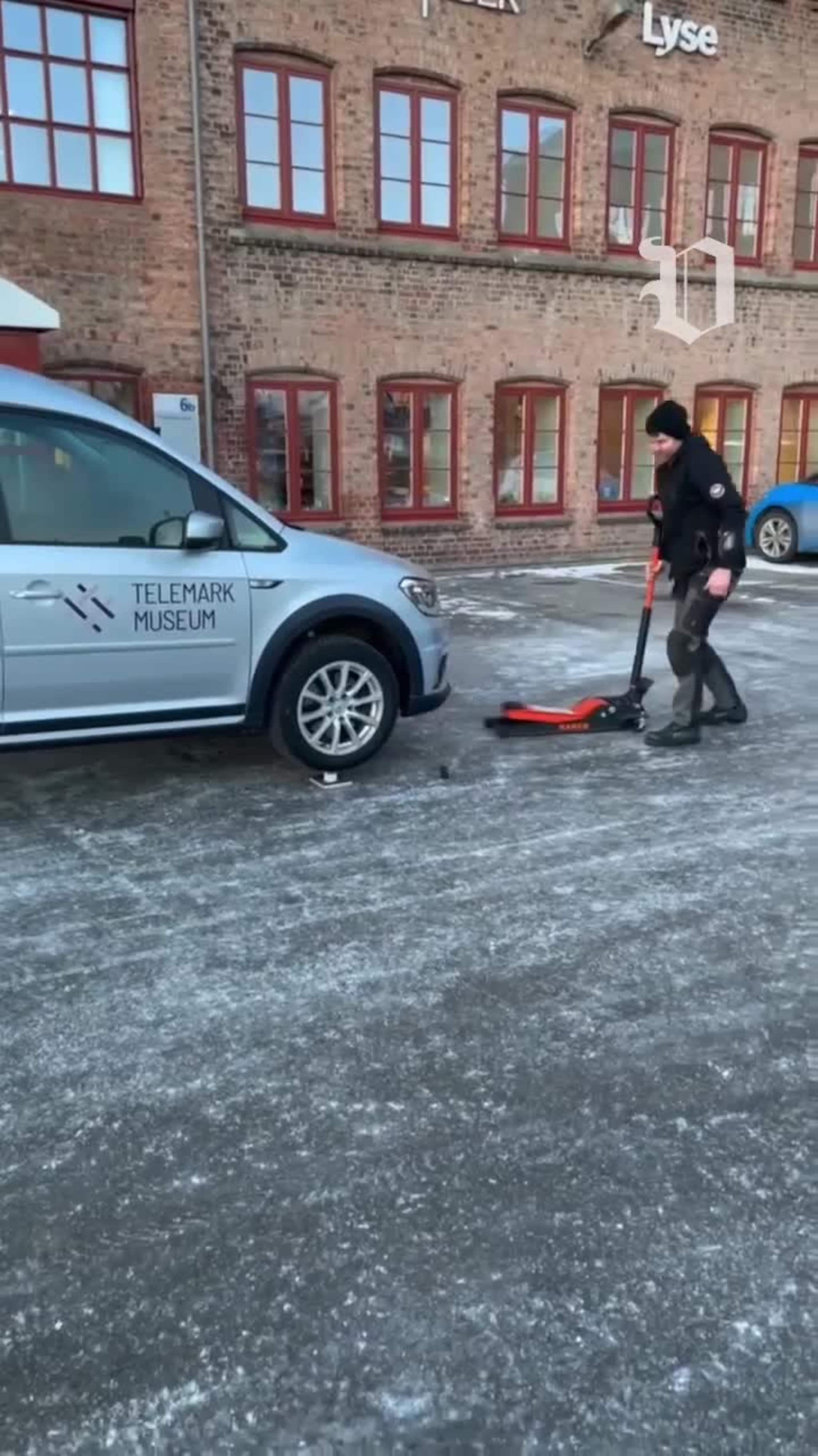 Sjekk hvor mye porselenskoppene tåler