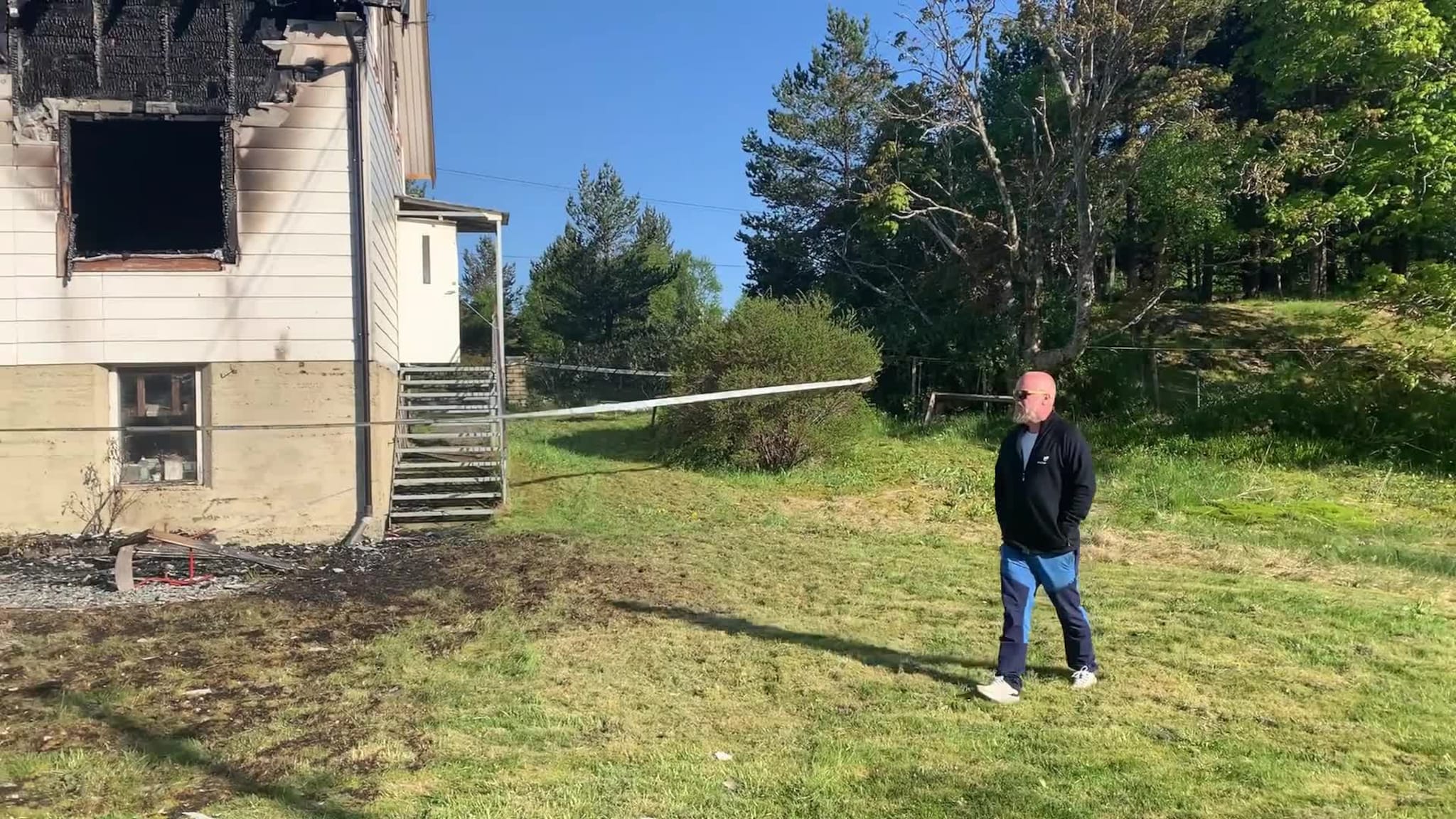 Eldre hus totalskadd i brann
