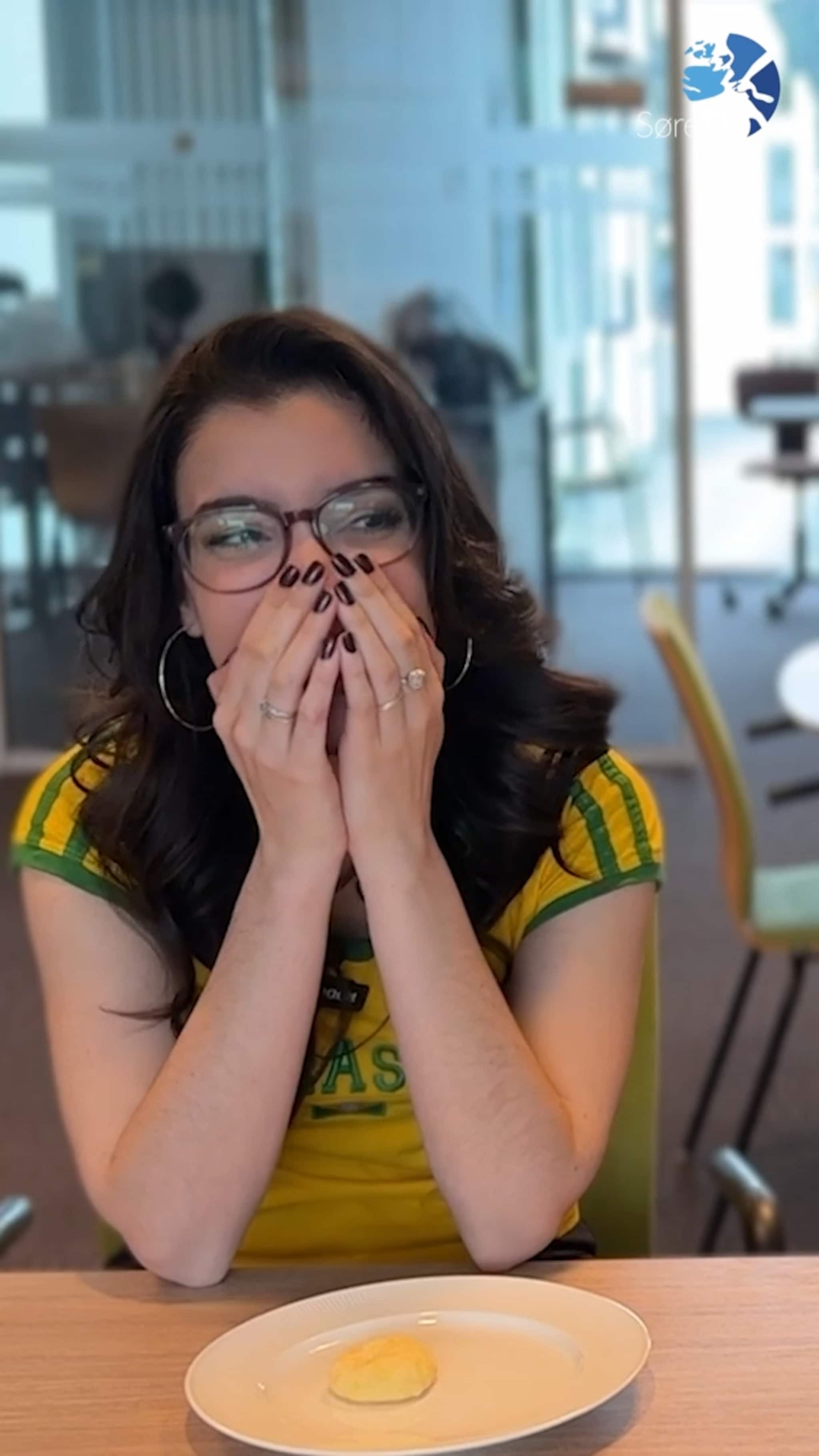 – Unnskyld, bestemor