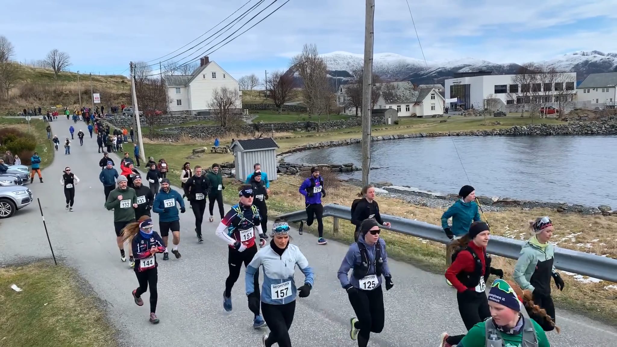 Her gjekk startskotet for Sjutoppsturen