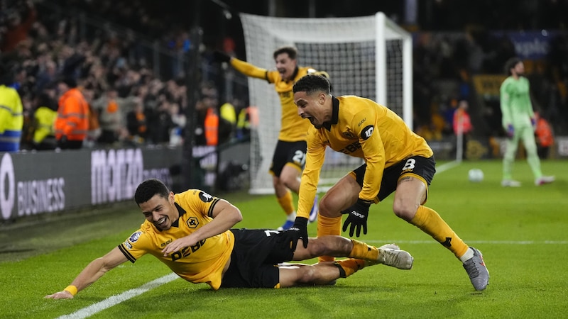 Wolverhampton jublet euforisk: Senket Liverpool på overtid