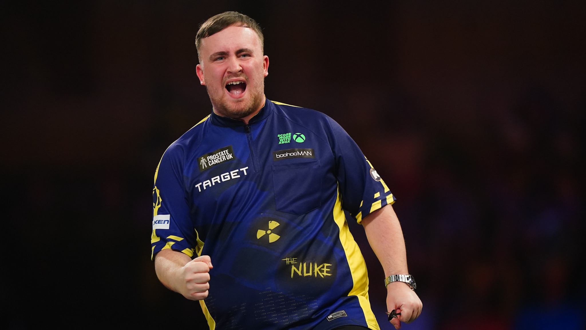 Luke Littler videre i dart-VM etter nok en bragd